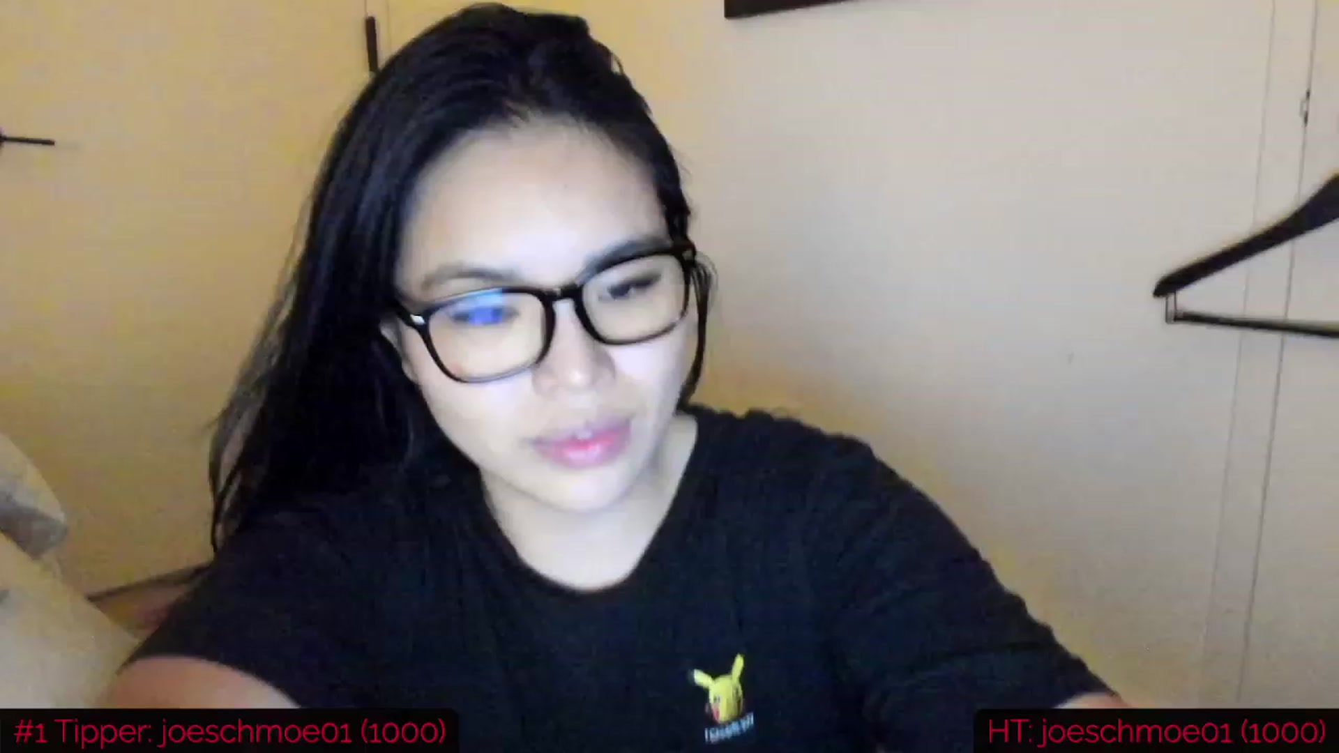 Gallery image thumbnail from DumplingHyuga's myfreecams stream on, 10/16/2023, 01:38 image 3 of 20
