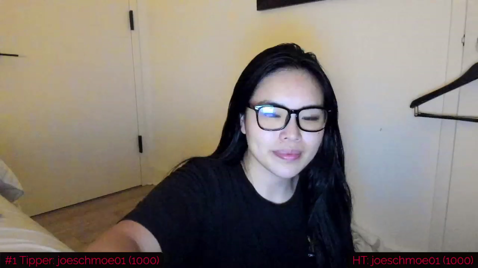 Gallery image thumbnail from DumplingHyuga's myfreecams stream on, 10/16/2023, 01:38 image 8 of 20