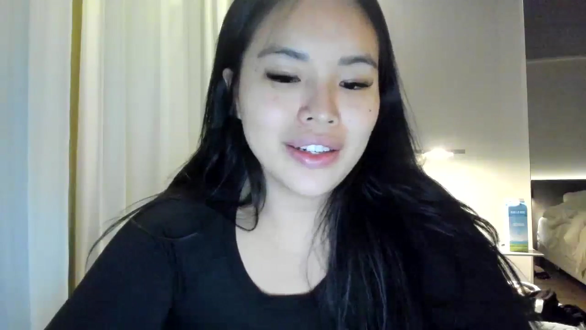 Gallery image thumbnail from DumplingHyuga's myfreecams stream on, 11/10/2023, 06:45 image 12 of 20
