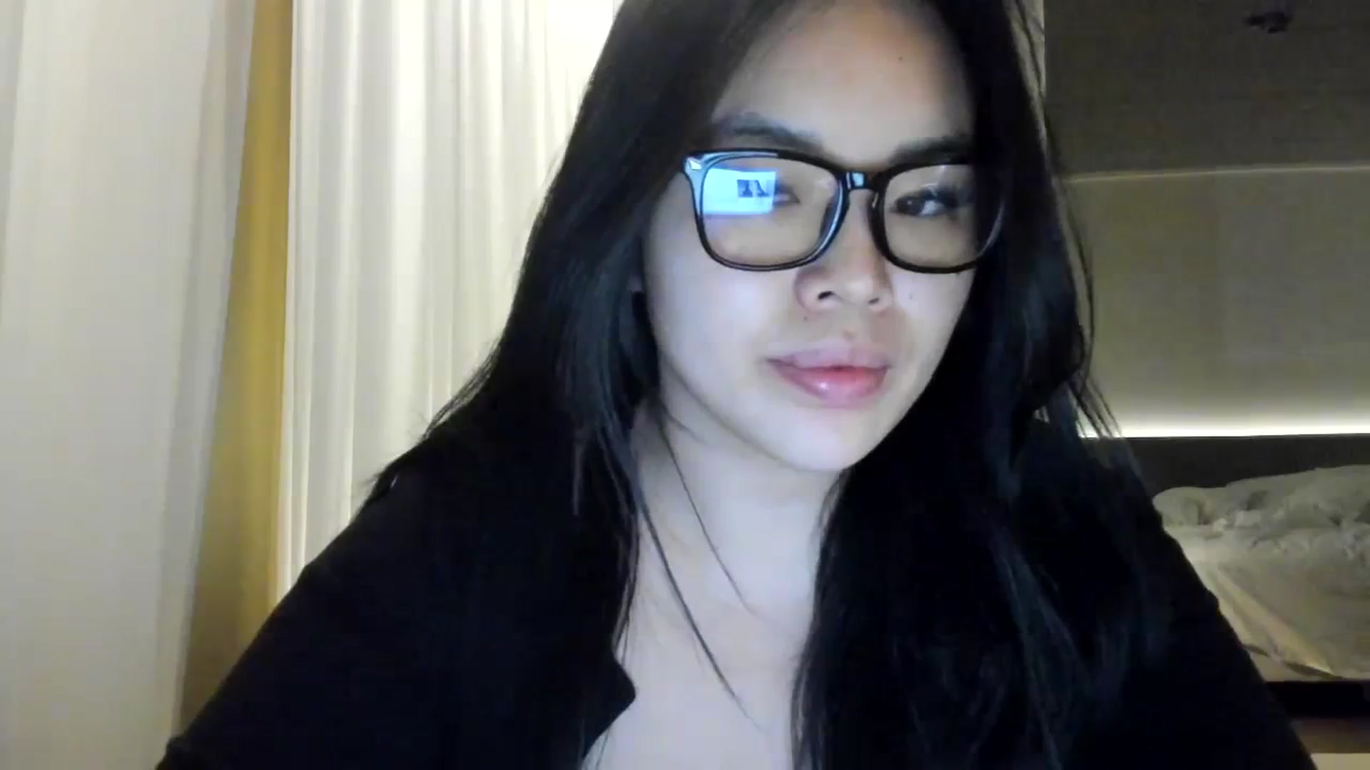 Gallery image thumbnail from DumplingHyuga's myfreecams stream on, 11/13/2023, 02:32 image 2 of 20