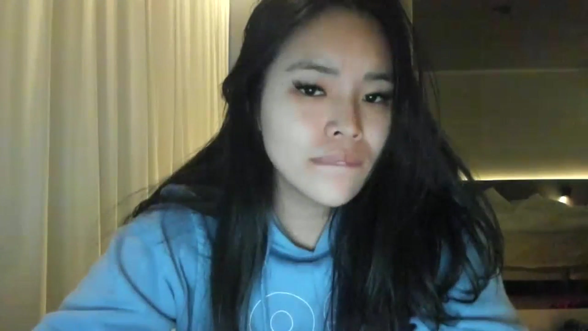 Gallery image thumbnail from DumplingHyuga's myfreecams stream on, 11/14/2023, 07:27 image 4 of 20