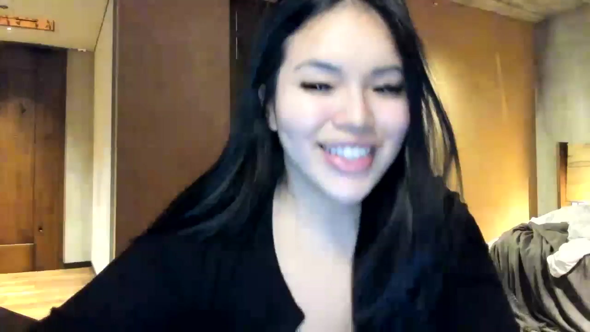 Gallery image thumbnail from DumplingHyuga's myfreecams stream on, 11/29/2023, 04:10 image 1 of 20