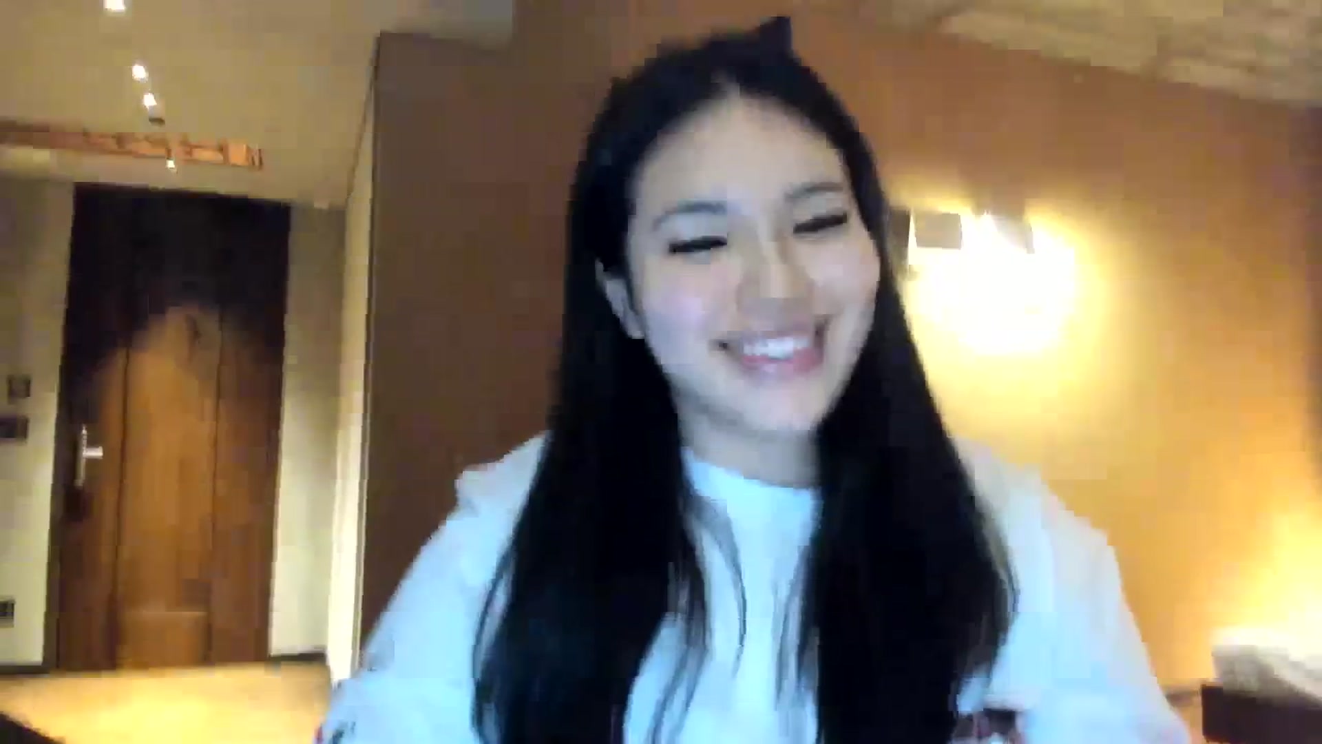 Gallery image thumbnail from DumplingHyuga's myfreecams stream on, 12/01/2023, 03:28 image 17 of 20