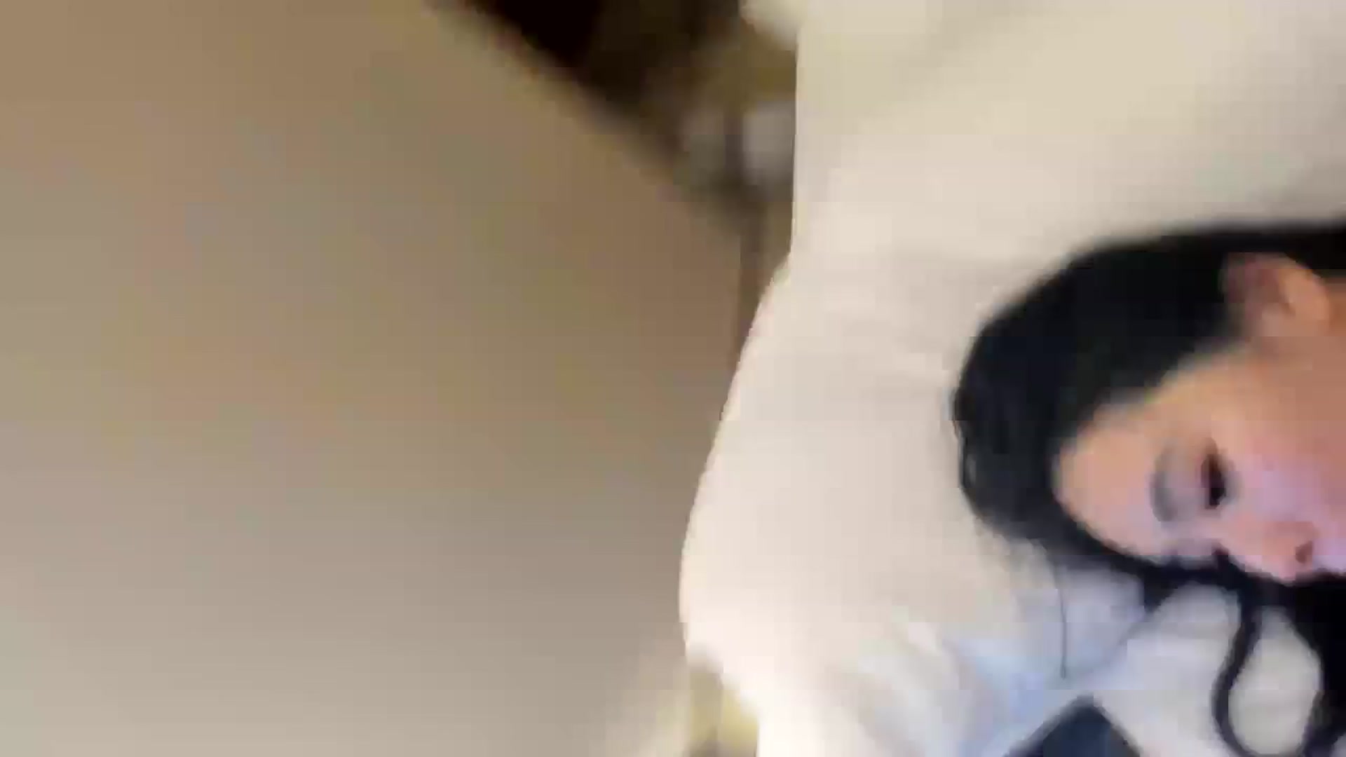 Gallery image thumbnail from DumplingHyuga's myfreecams stream on, 12/07/2023, 03:57 image 13 of 20