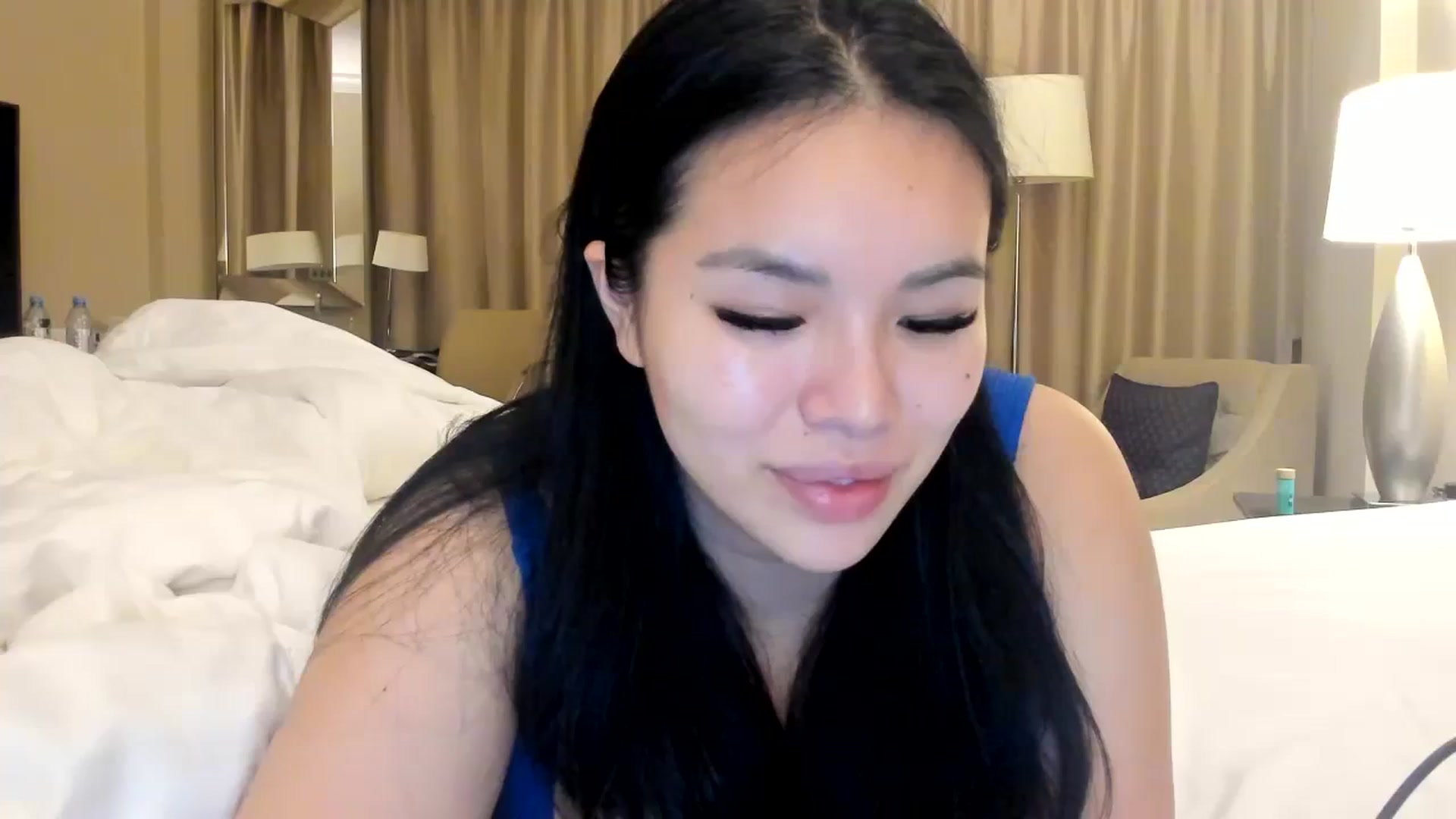 Gallery image thumbnail from DumplingHyuga's myfreecams stream on, 12/07/2023, 03:57 image 1 of 20