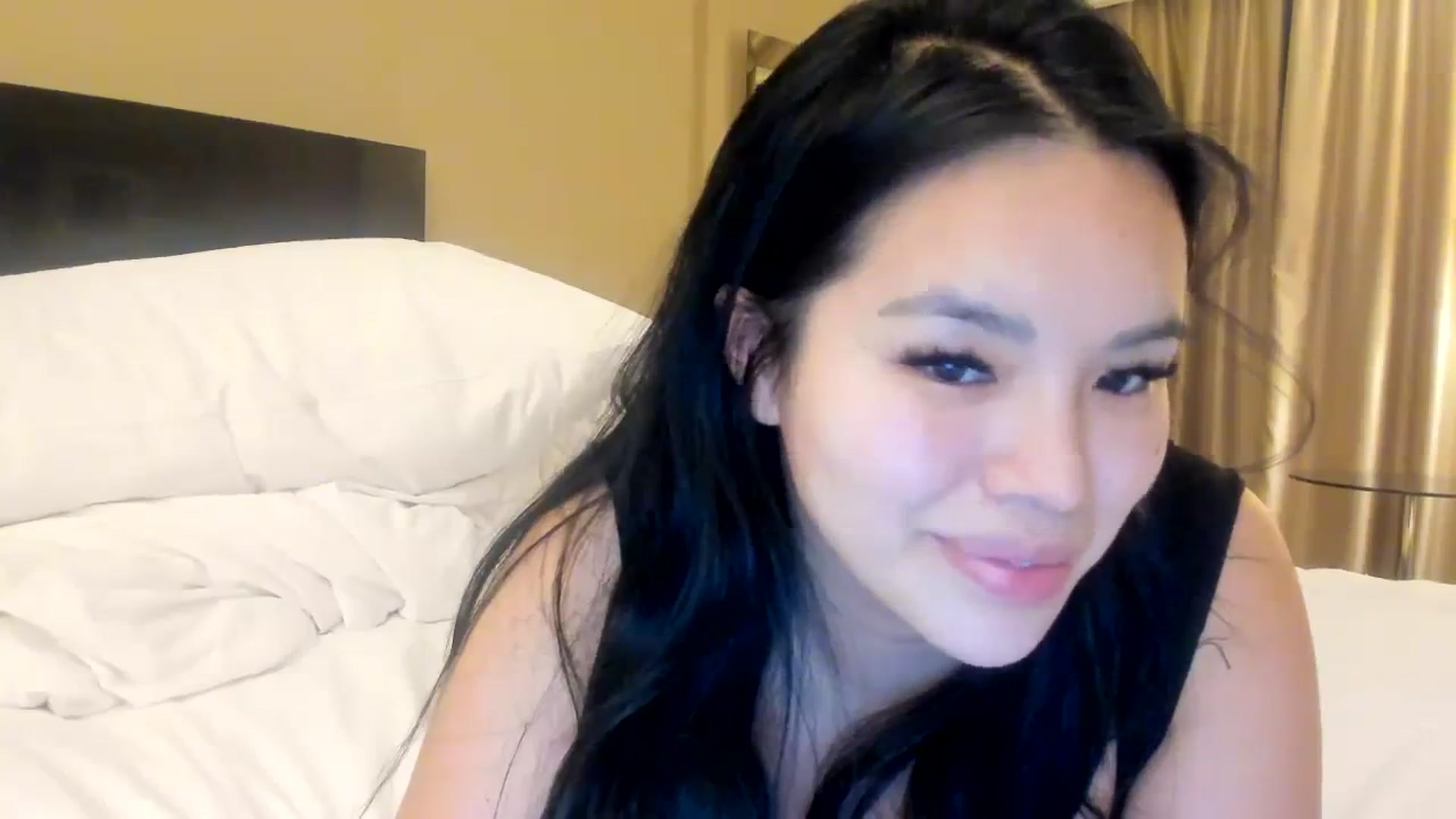 Gallery image thumbnail from DumplingHyuga's myfreecams stream on, 12/09/2023, 03:20 image 10 of 20