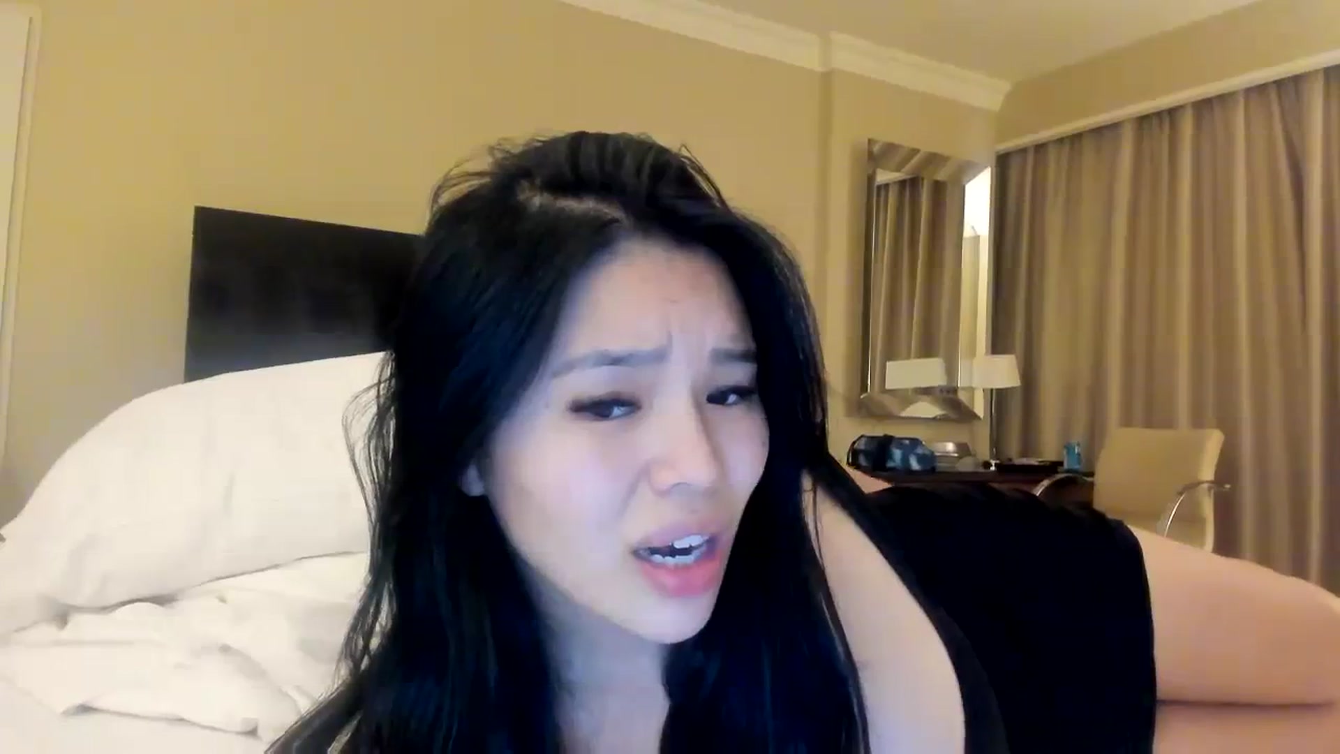 Gallery image thumbnail from DumplingHyuga's myfreecams stream on, 12/09/2023, 03:20 image 11 of 20