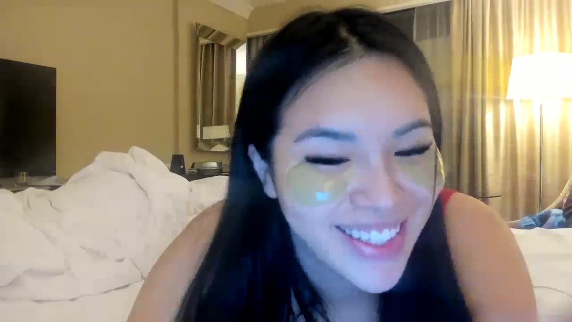 Gallery image thumbnail from DumplingHyuga's myfreecams stream on, 12/11/2023, 03:41 image 17 of 20