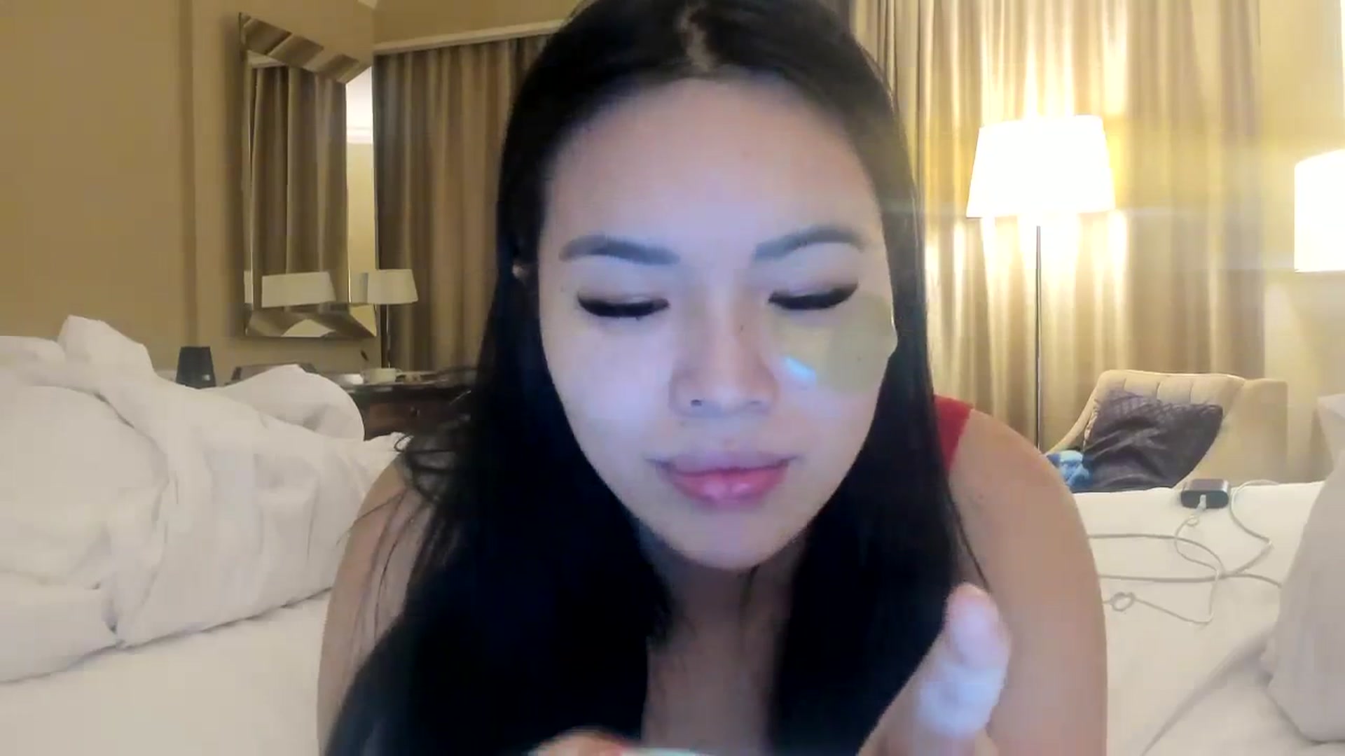 Gallery image thumbnail from DumplingHyuga's myfreecams stream on, 12/11/2023, 03:41 image 4 of 20