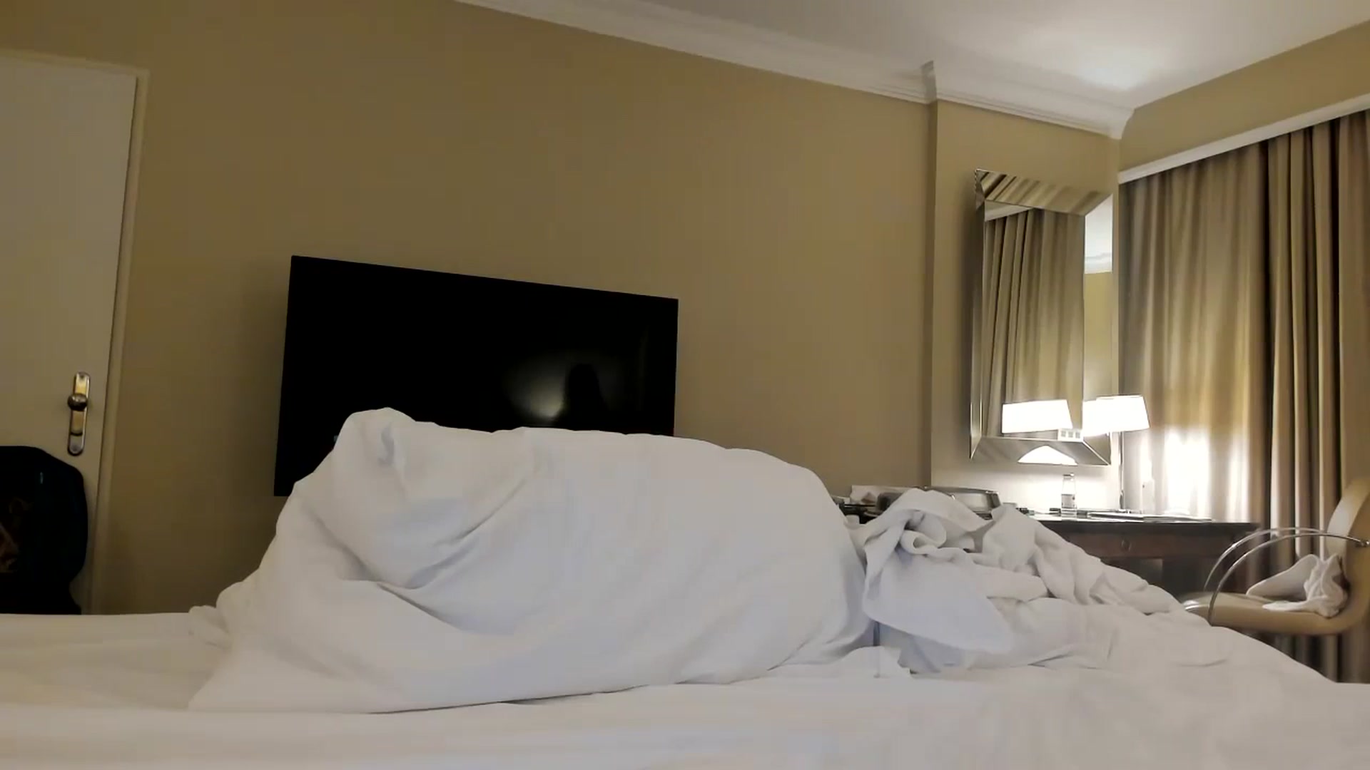Gallery image thumbnail from DumplingHyuga's myfreecams stream on, 12/13/2023, 03:43 image 3 of 20