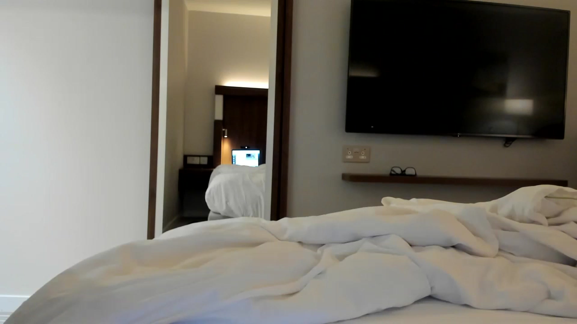 Gallery image thumbnail from DumplingHyuga's myfreecams stream on, 12/16/2023, 04:07 image 4 of 20