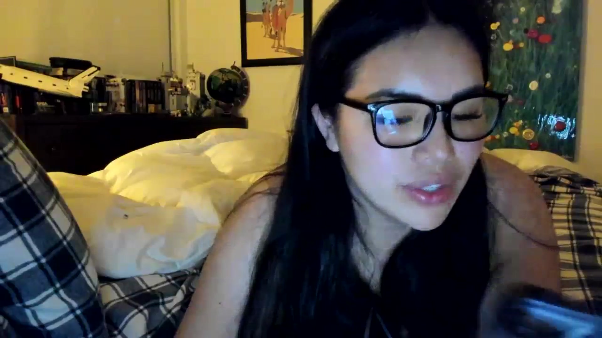Gallery image thumbnail from DumplingHyuga's myfreecams stream on, 02/09/2024, 05:18 image 20 of 20