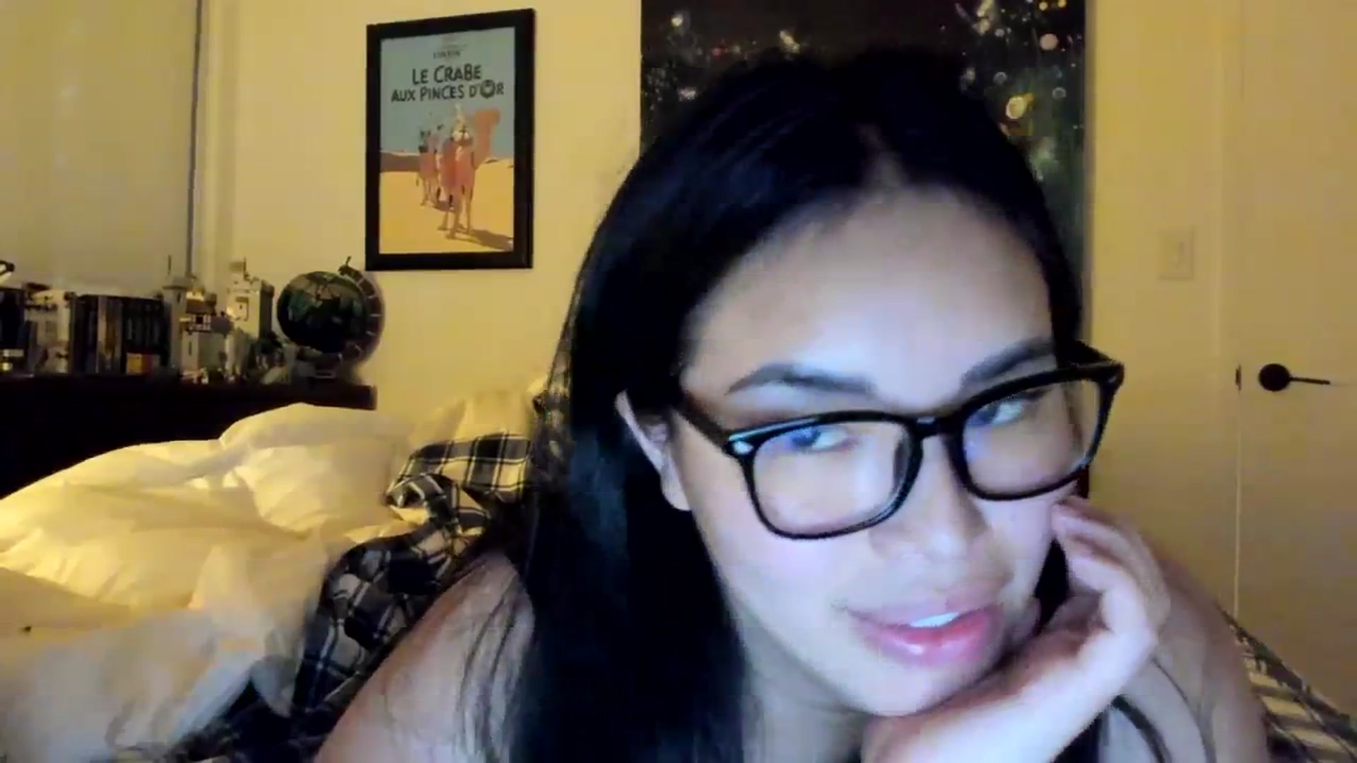 Gallery image thumbnail from DumplingHyuga's myfreecams stream on, 02/09/2024, 05:18 image 13 of 20