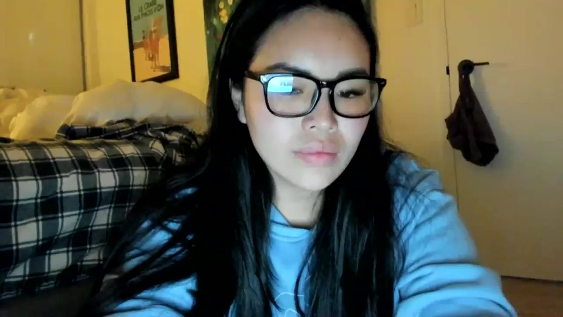 Gallery image thumbnail from DumplingHyuga's myfreecams stream on, 02/16/2024, 05:09 image 8 of 20