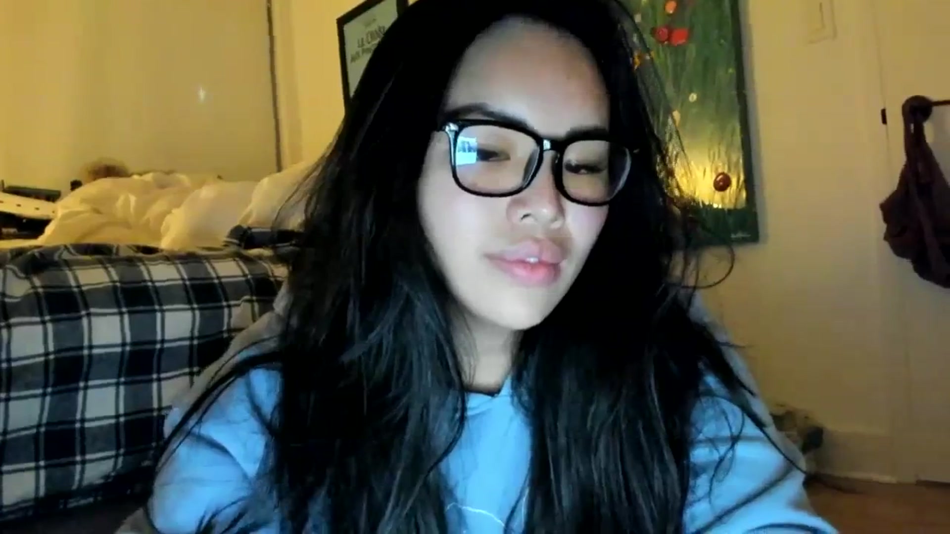 Gallery image thumbnail from DumplingHyuga's myfreecams stream on, 02/16/2024, 05:09 image 10 of 20