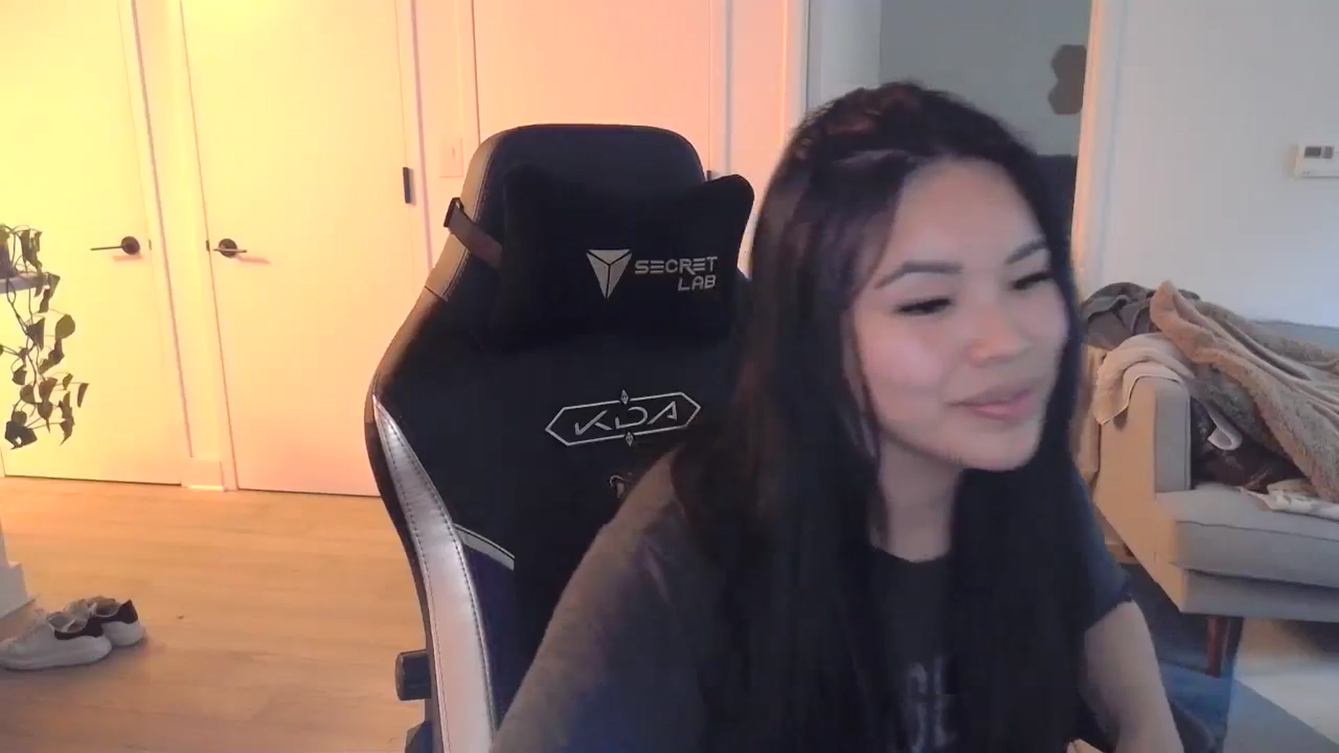 Gallery image thumbnail from DumplingHyuga's myfreecams stream on, 03/05/2024, 21:42 image 11 of 20