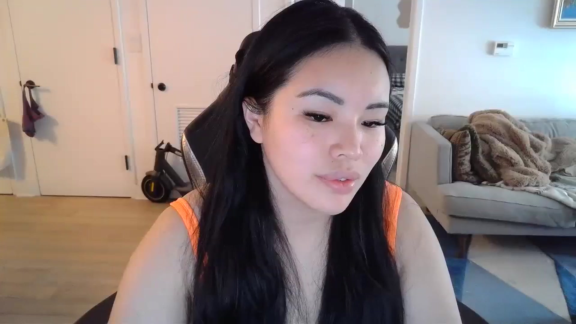 Gallery image thumbnail from DumplingHyuga's myfreecams stream on, 03/25/2024, 18:17 image 17 of 20