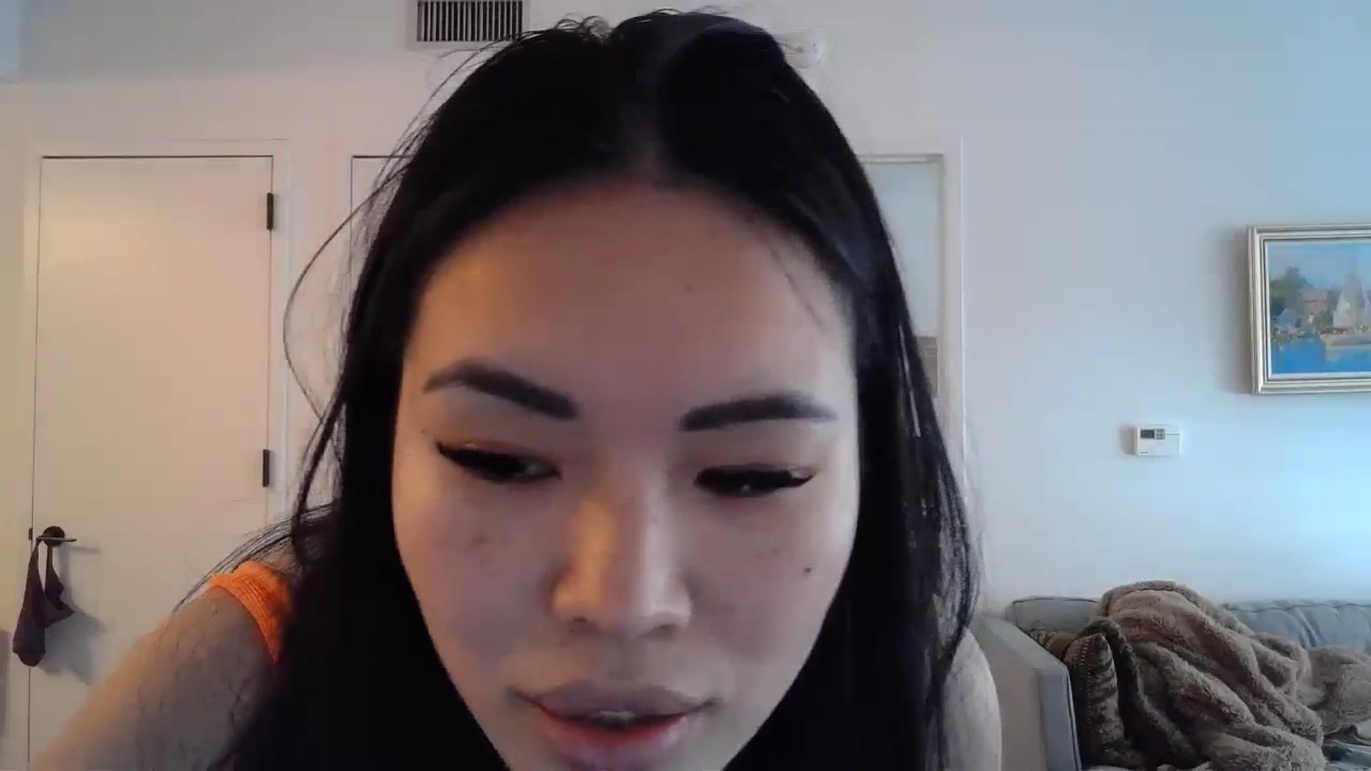 Gallery image thumbnail from DumplingHyuga's myfreecams stream on, 03/25/2024, 18:17 image 12 of 20