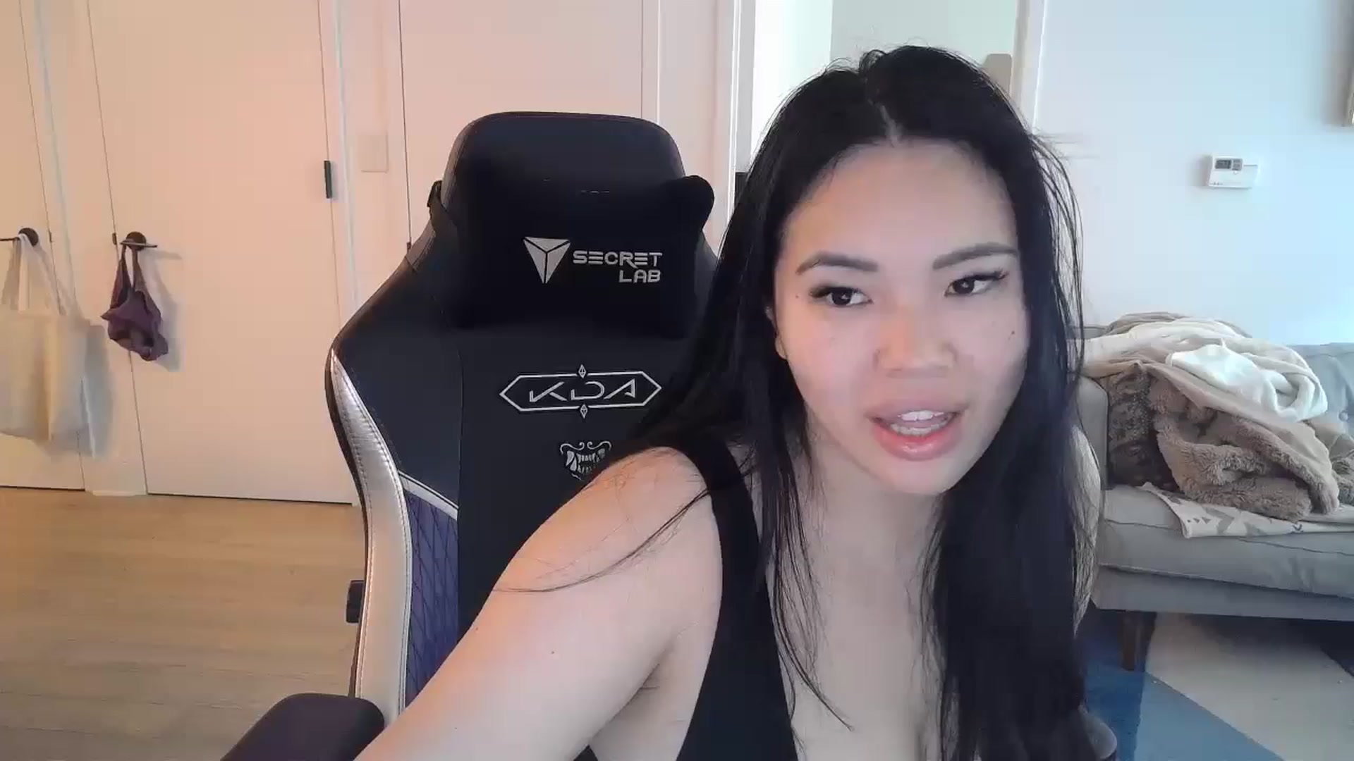 Gallery image thumbnail from DumplingHyuga's myfreecams stream on, 03/26/2024, 21:48 image 1 of 20