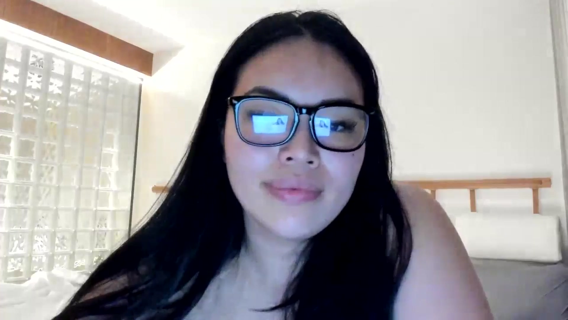 Gallery image thumbnail from DumplingHyuga's myfreecams stream on, 04/16/2024, 04:00 image 20 of 20