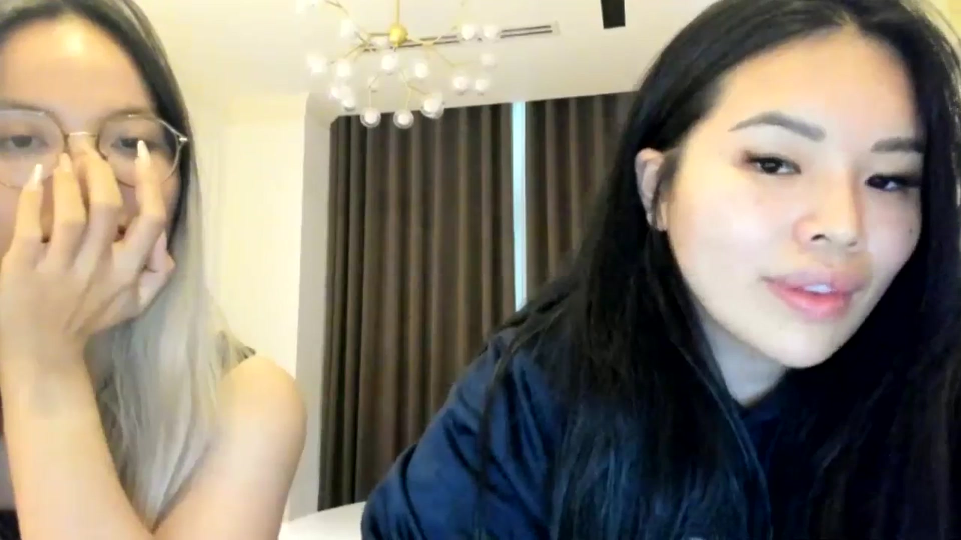 Gallery image thumbnail from DumplingHyuga's myfreecams stream on, 05/03/2024, 08:08 image 13 of 20