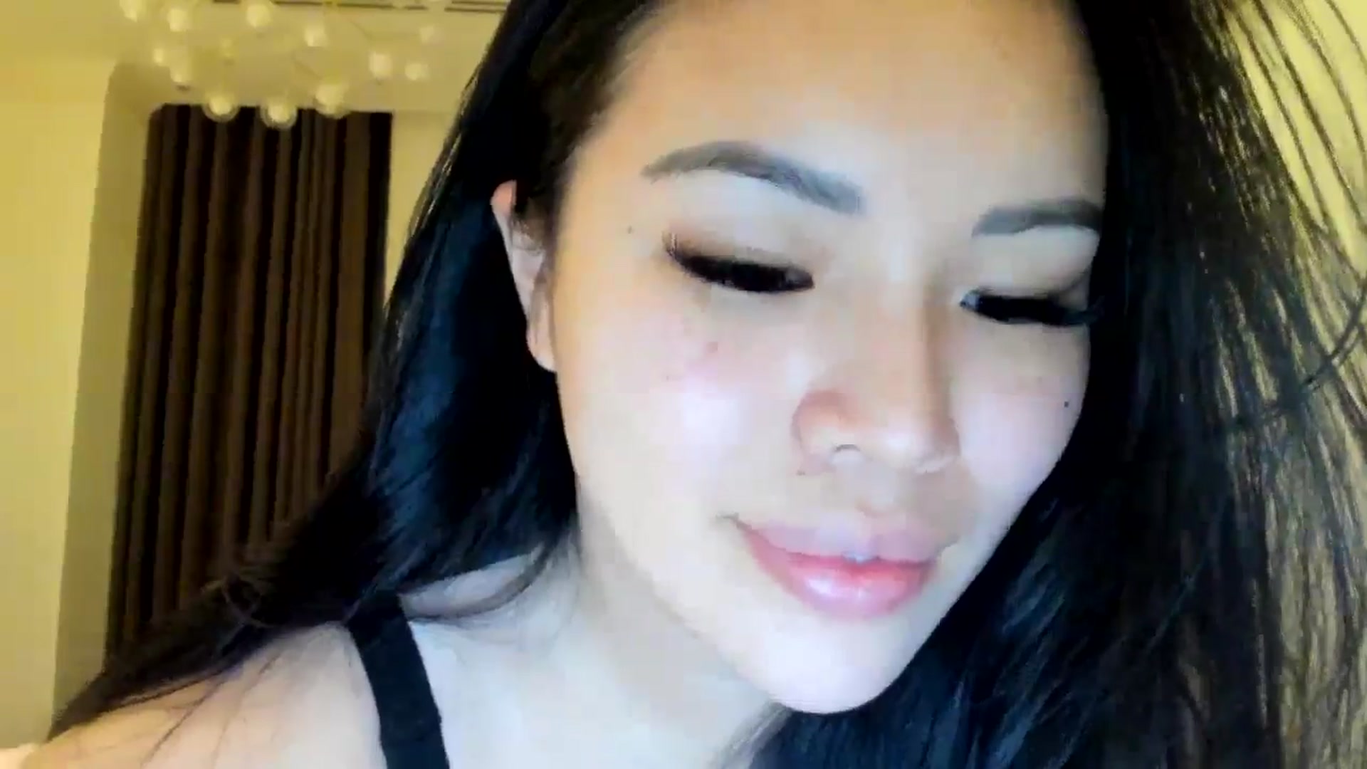Gallery image thumbnail from DumplingHyuga's myfreecams stream on, 05/05/2024, 17:32 image 20 of 20