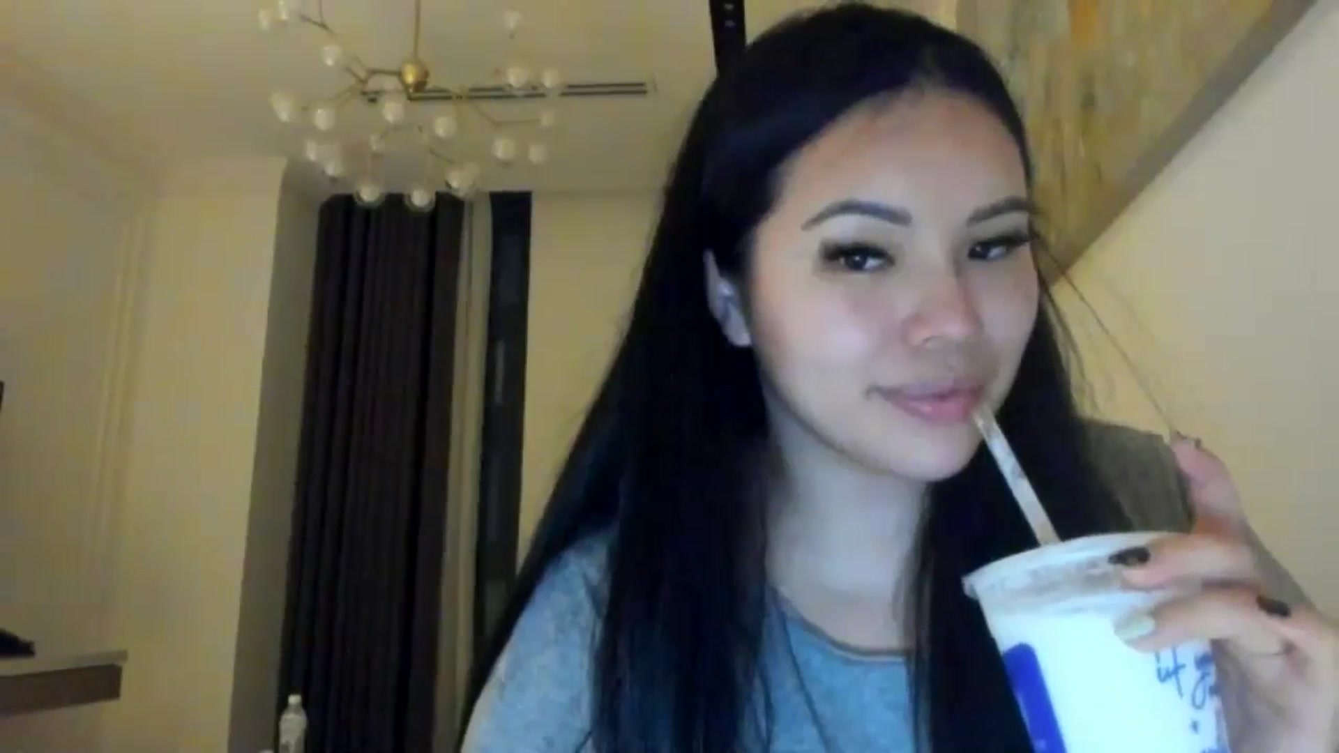 Gallery image thumbnail from DumplingHyuga's myfreecams stream on, 05/06/2024, 12:58 image 20 of 20