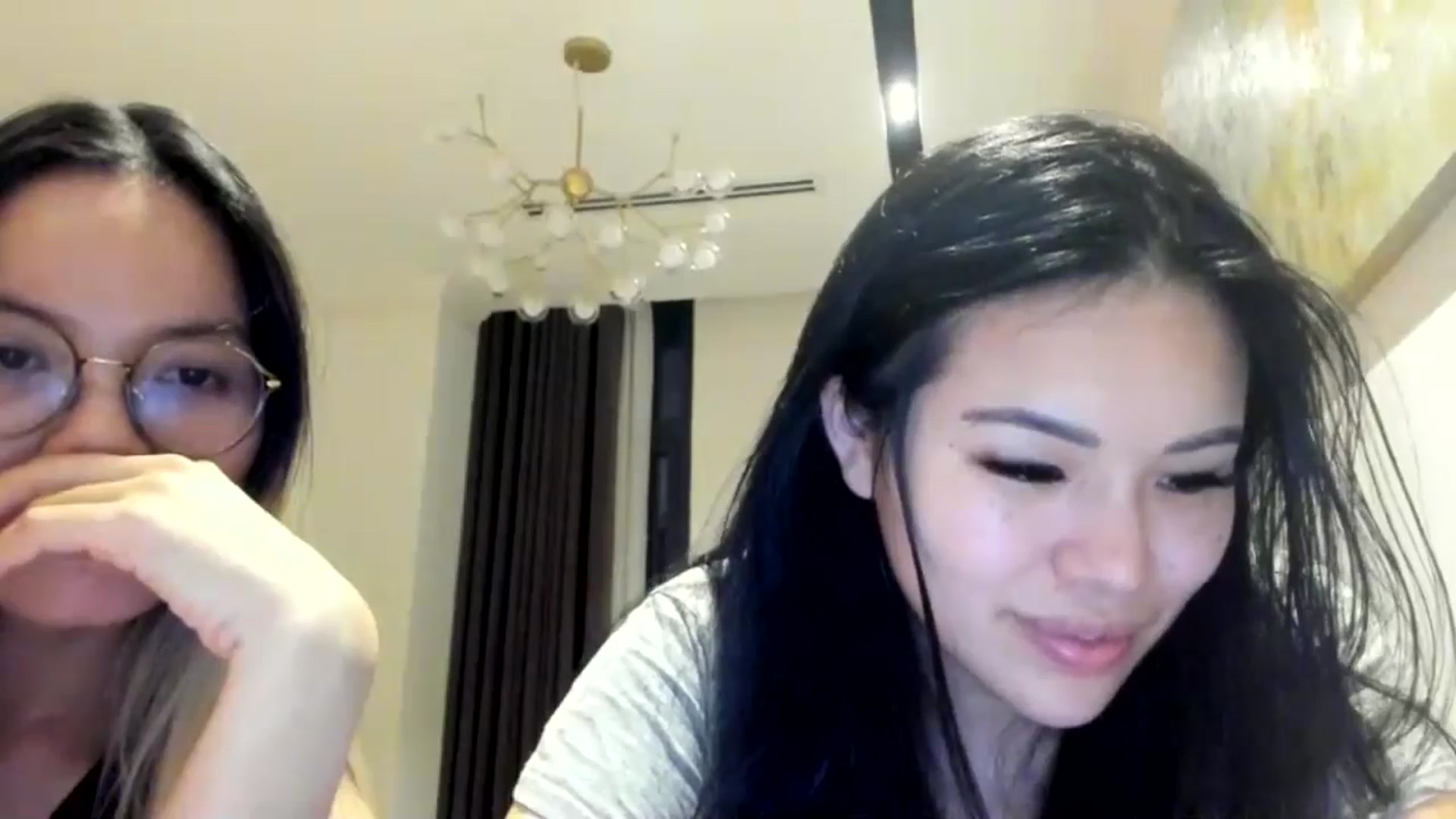 Gallery image thumbnail from DumplingHyuga's myfreecams stream on, 05/06/2024, 12:58 image 8 of 20
