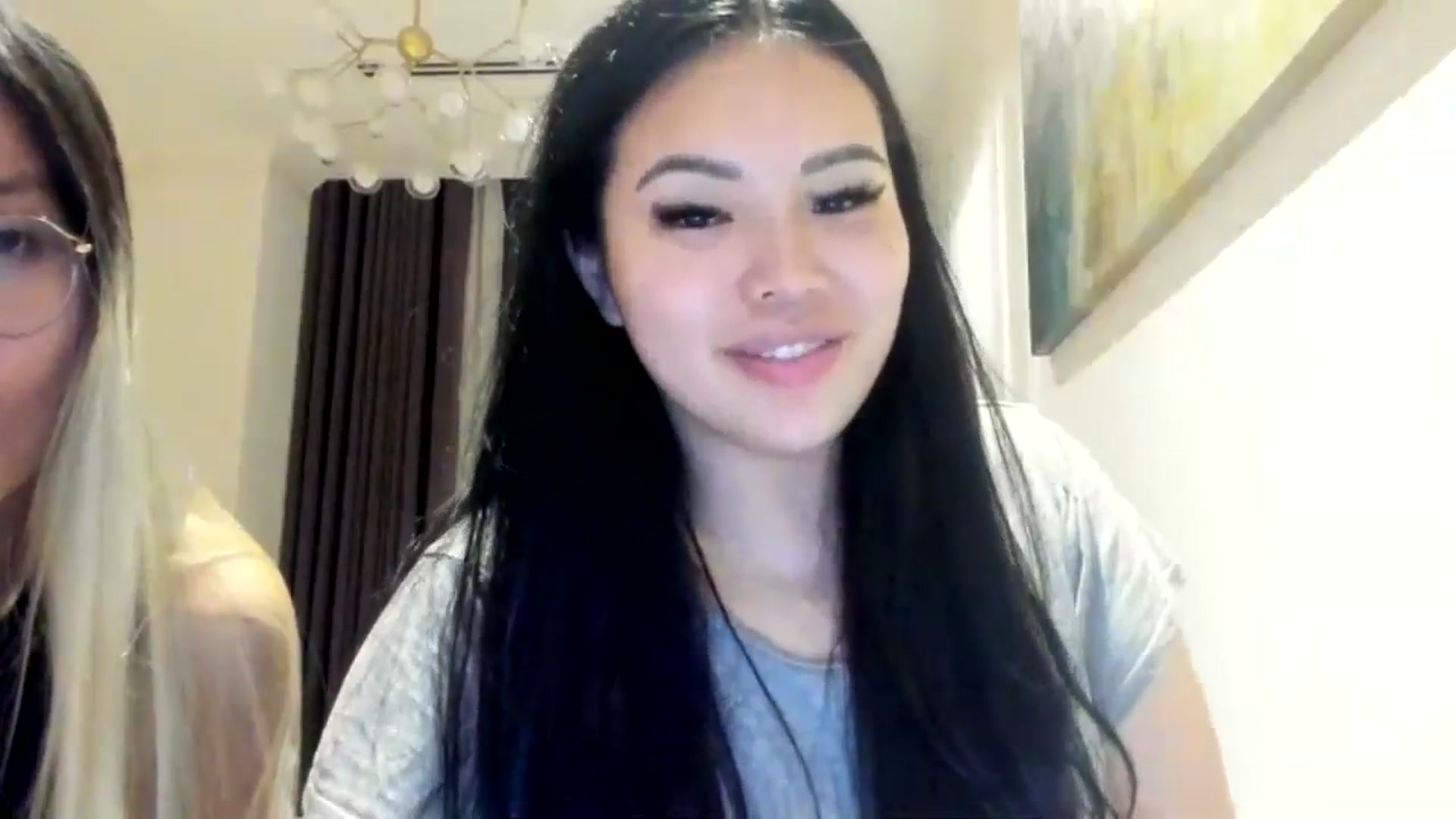 Gallery image thumbnail from DumplingHyuga's myfreecams stream on, 05/06/2024, 12:58 image 14 of 20