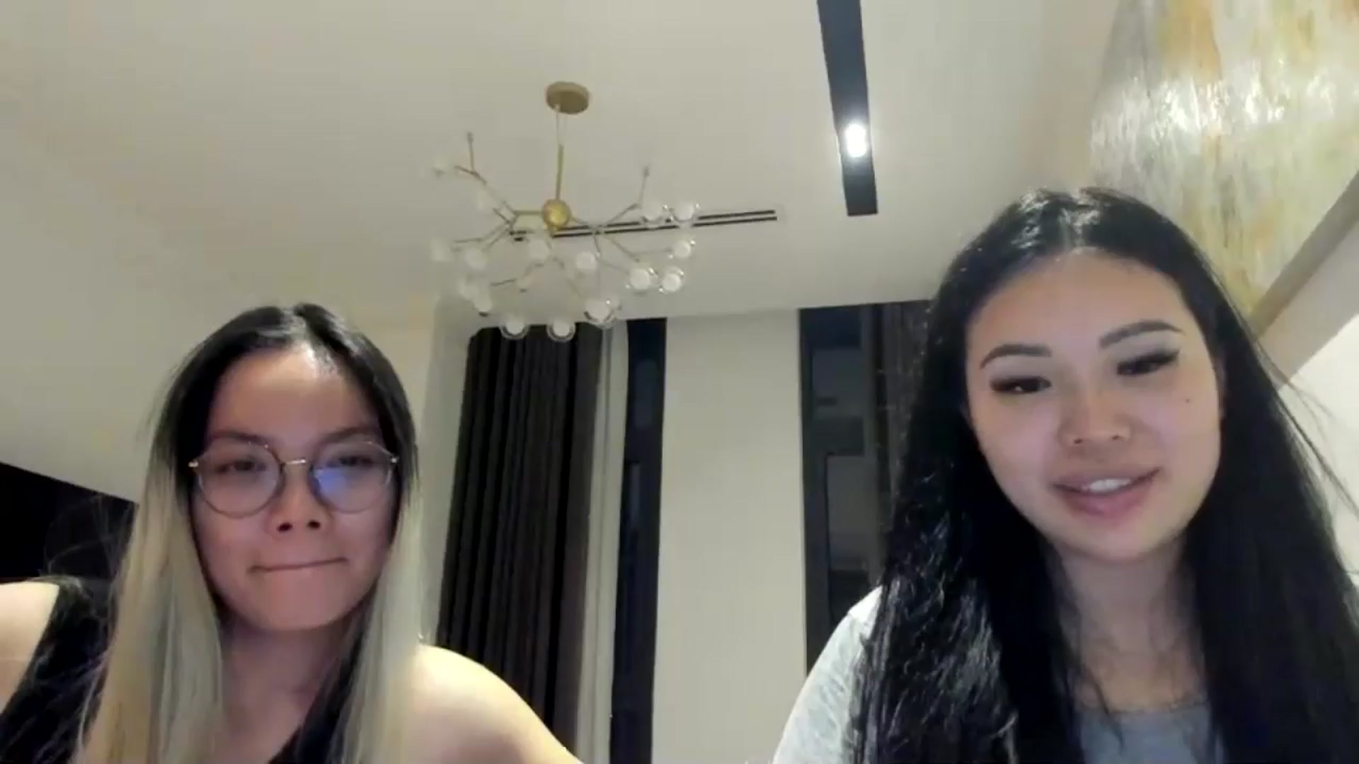 Gallery image thumbnail from DumplingHyuga's myfreecams stream on, 05/06/2024, 12:58 image 17 of 20
