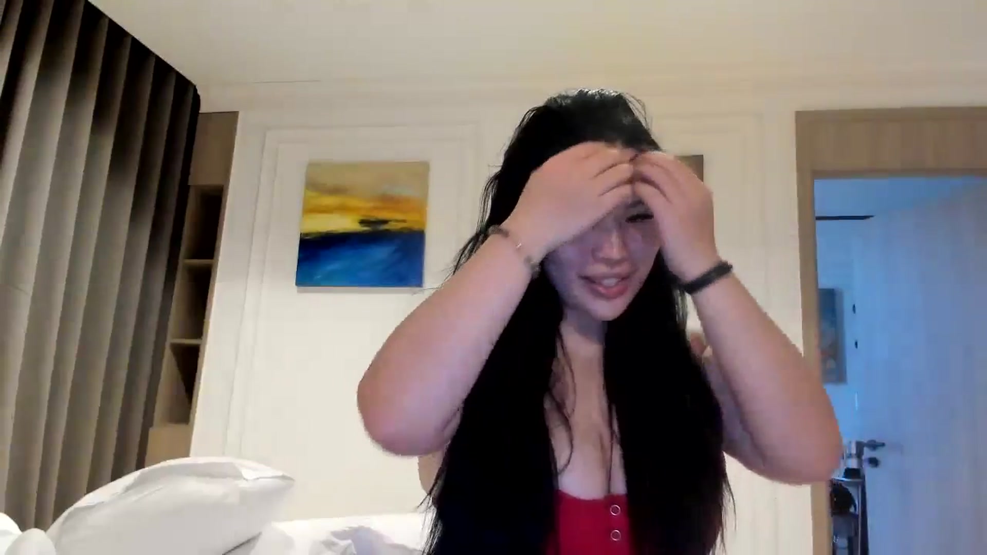 Gallery image thumbnail from DumplingHyuga's myfreecams stream on, 05/11/2024, 09:18 image 6 of 20