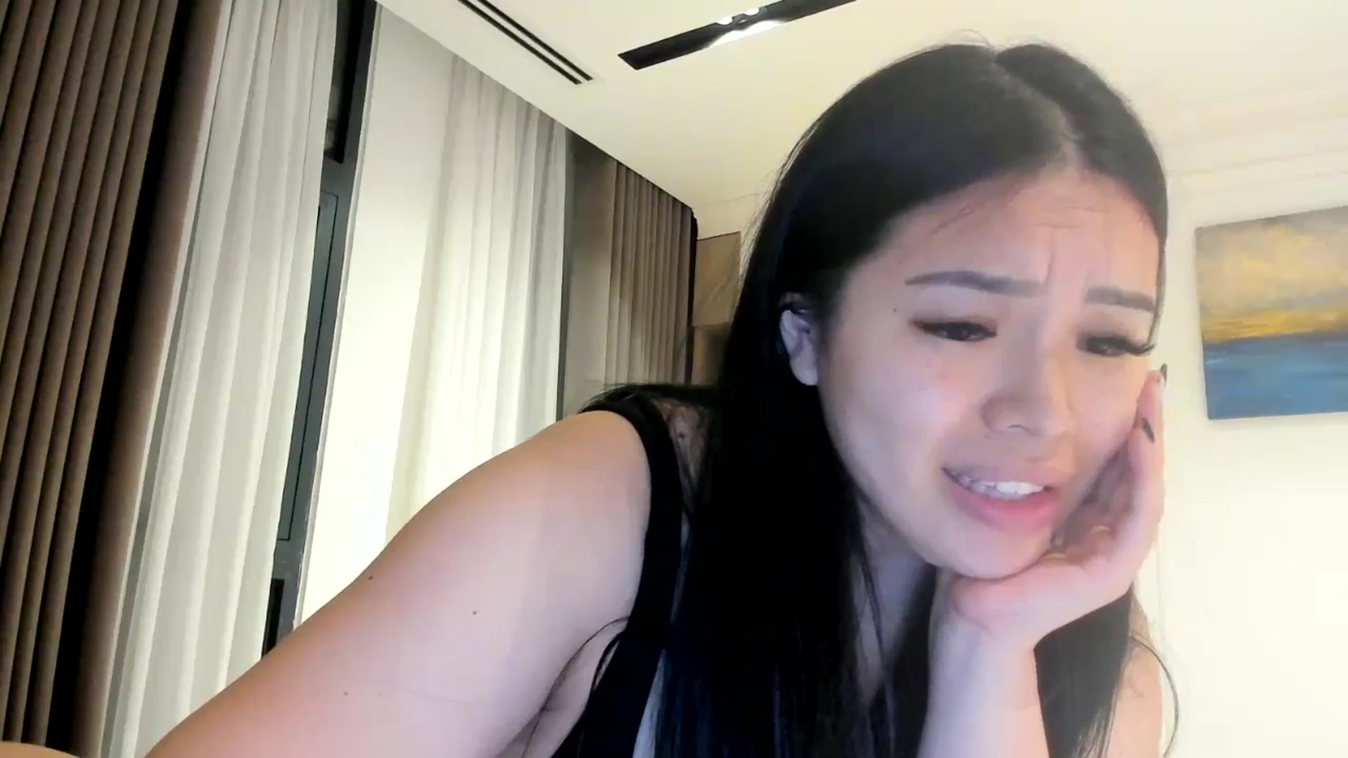 Gallery image thumbnail from DumplingHyuga's myfreecams stream on, 05/15/2024, 18:43 image 13 of 20