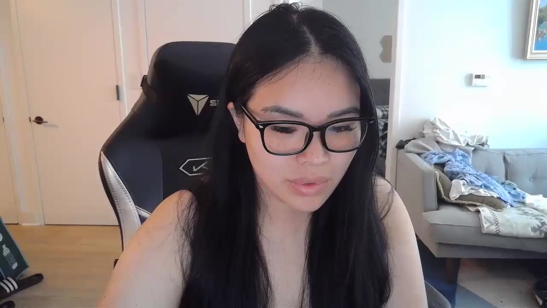 Gallery image thumbnail from DumplingHyuga's myfreecams stream on, 07/01/2024, 18:09 image 13 of 20