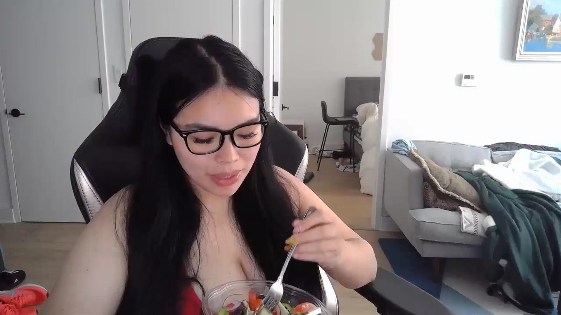 Gallery image thumbnail from DumplingHyuga's myfreecams stream on, 07/02/2024, 19:14 image 15 of 20