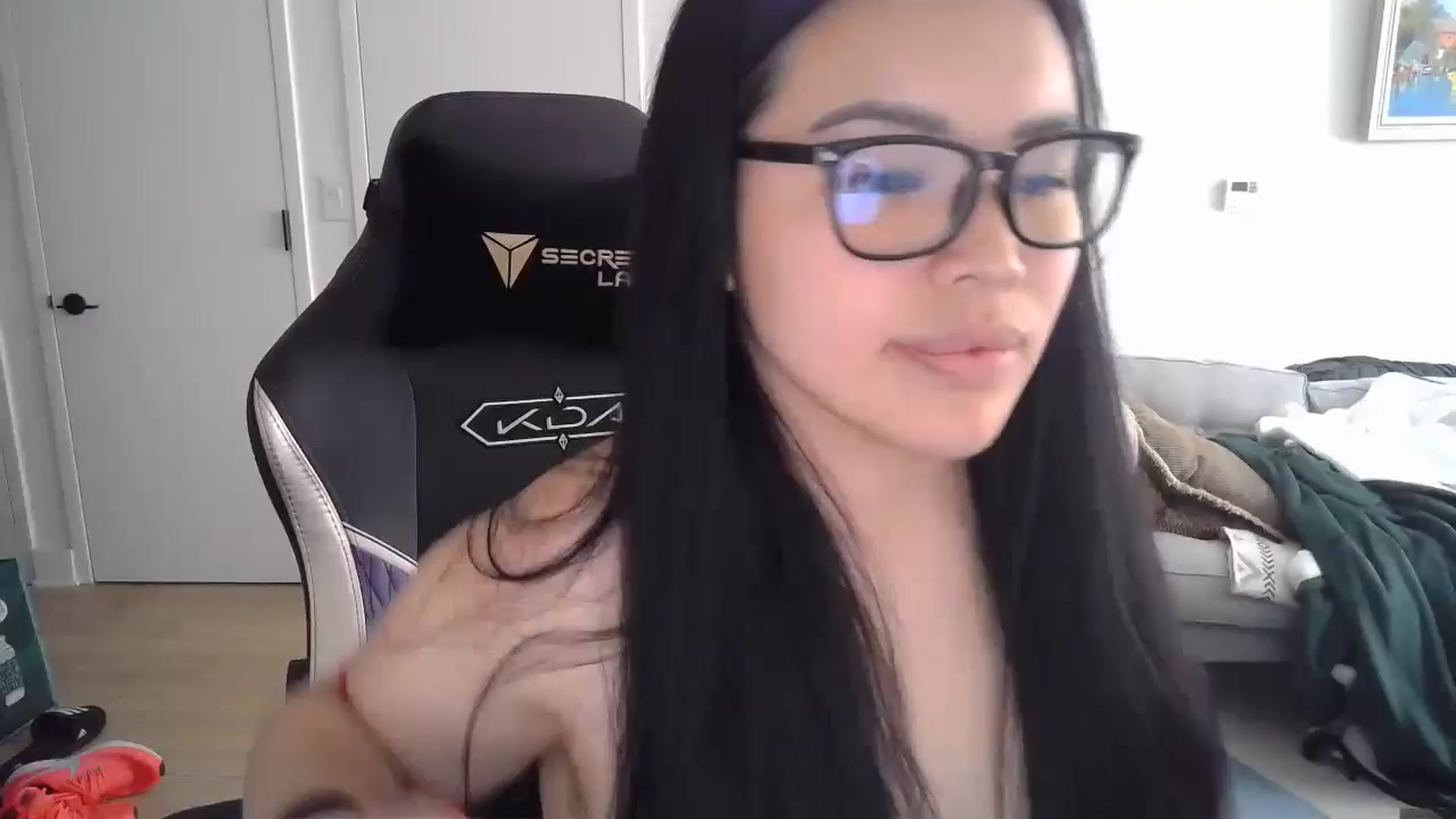Gallery image thumbnail from DumplingHyuga's myfreecams stream on, 07/02/2024, 19:14 image 7 of 20