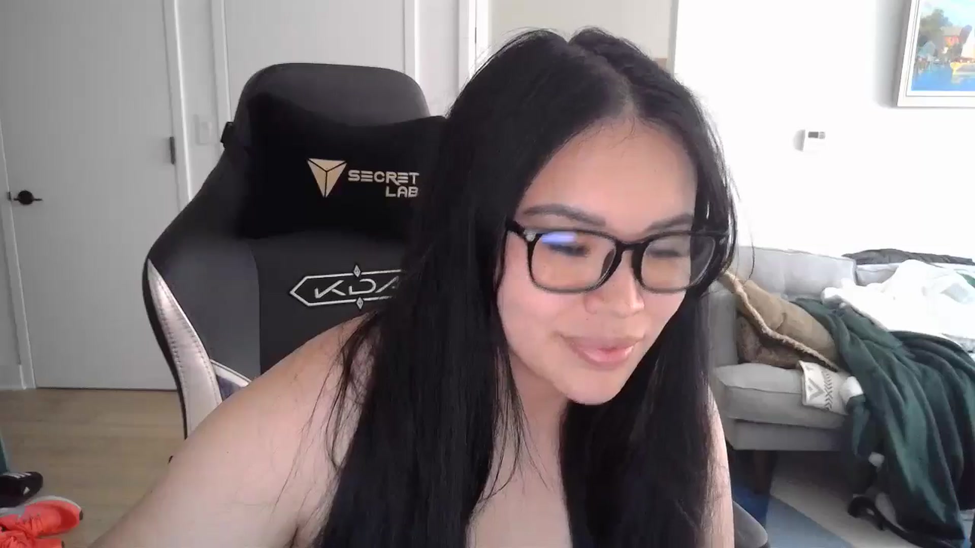 Gallery image thumbnail from DumplingHyuga's myfreecams stream on, 07/02/2024, 19:14 image 19 of 20