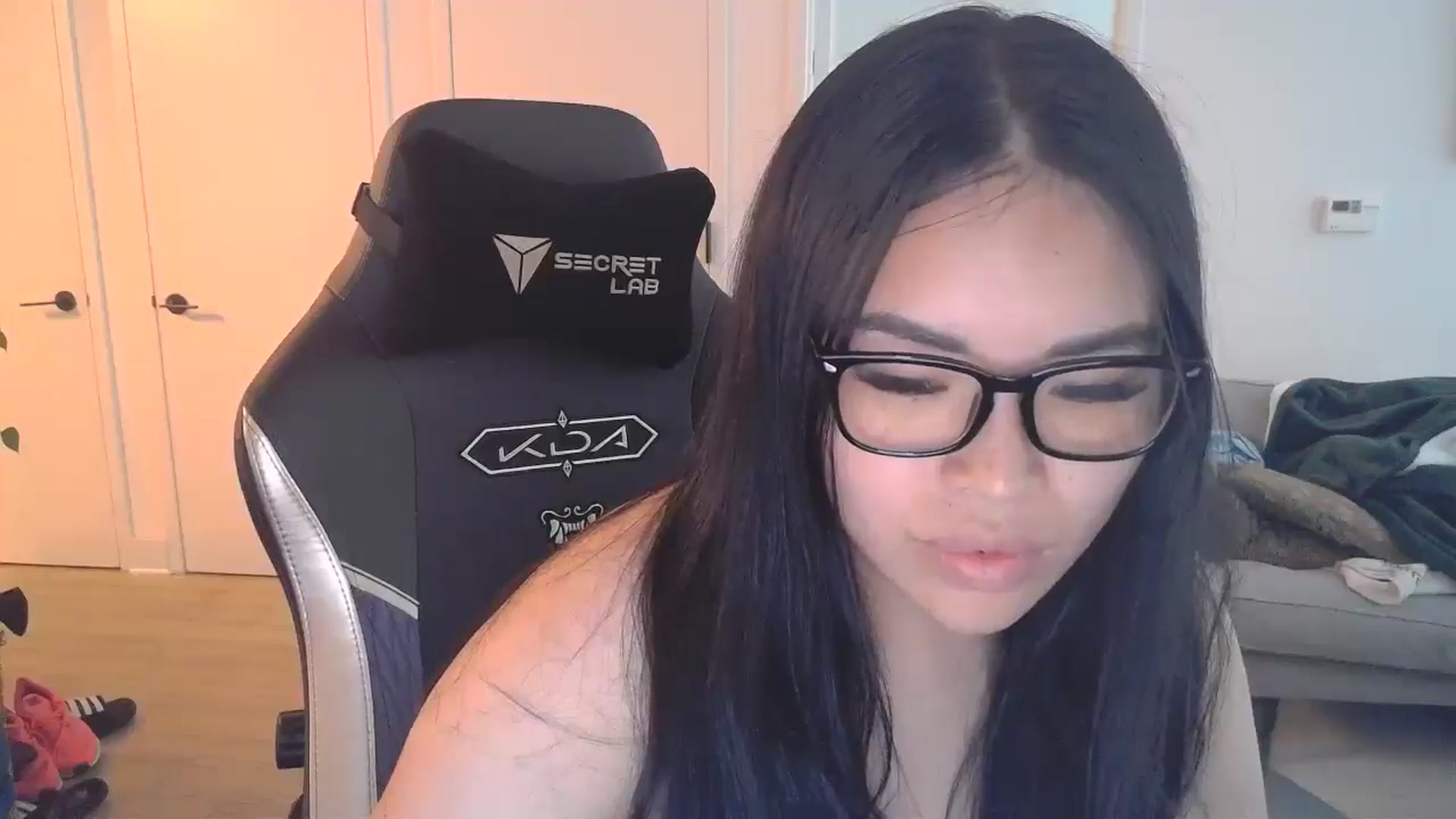 Gallery image thumbnail from DumplingHyuga's myfreecams stream on, 07/03/2024, 20:47 image 13 of 20
