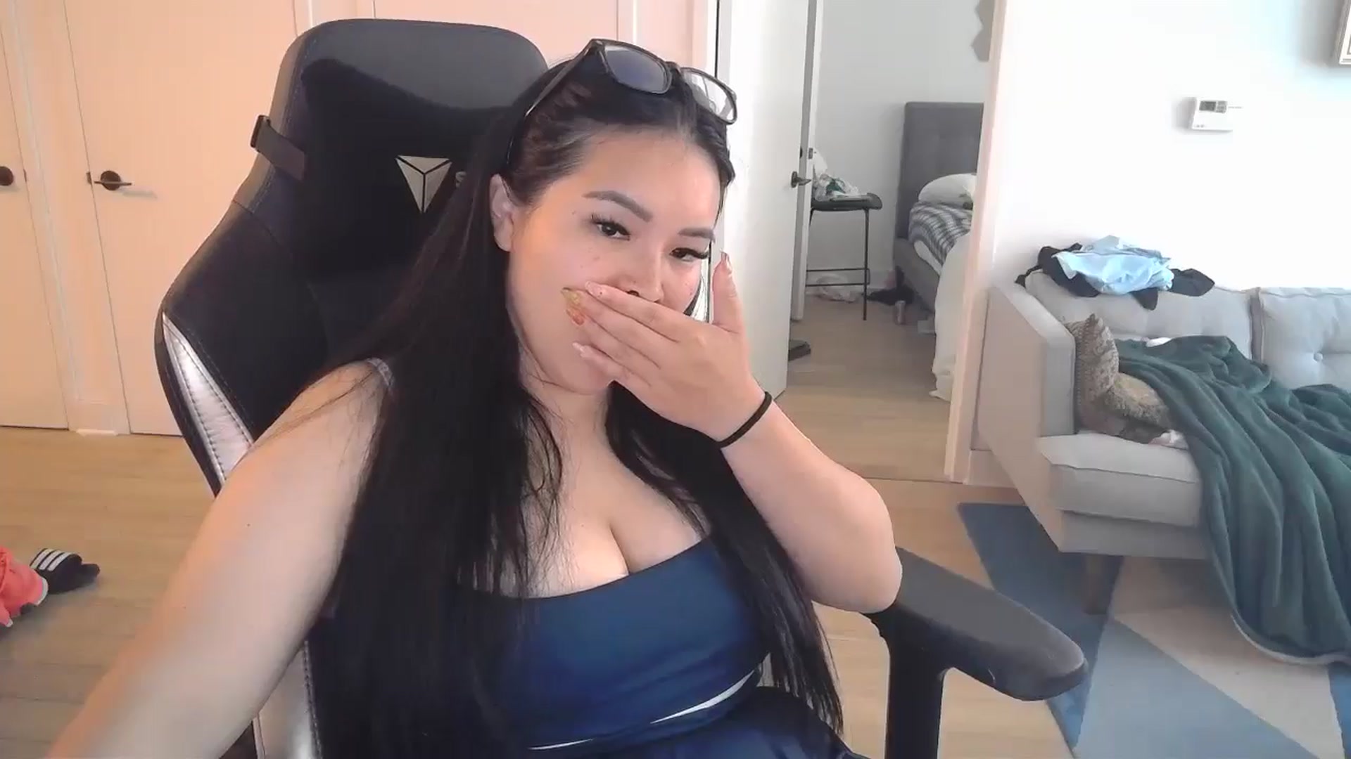 Gallery image thumbnail from DumplingHyuga's myfreecams stream on, 07/08/2024, 17:49 image 18 of 20