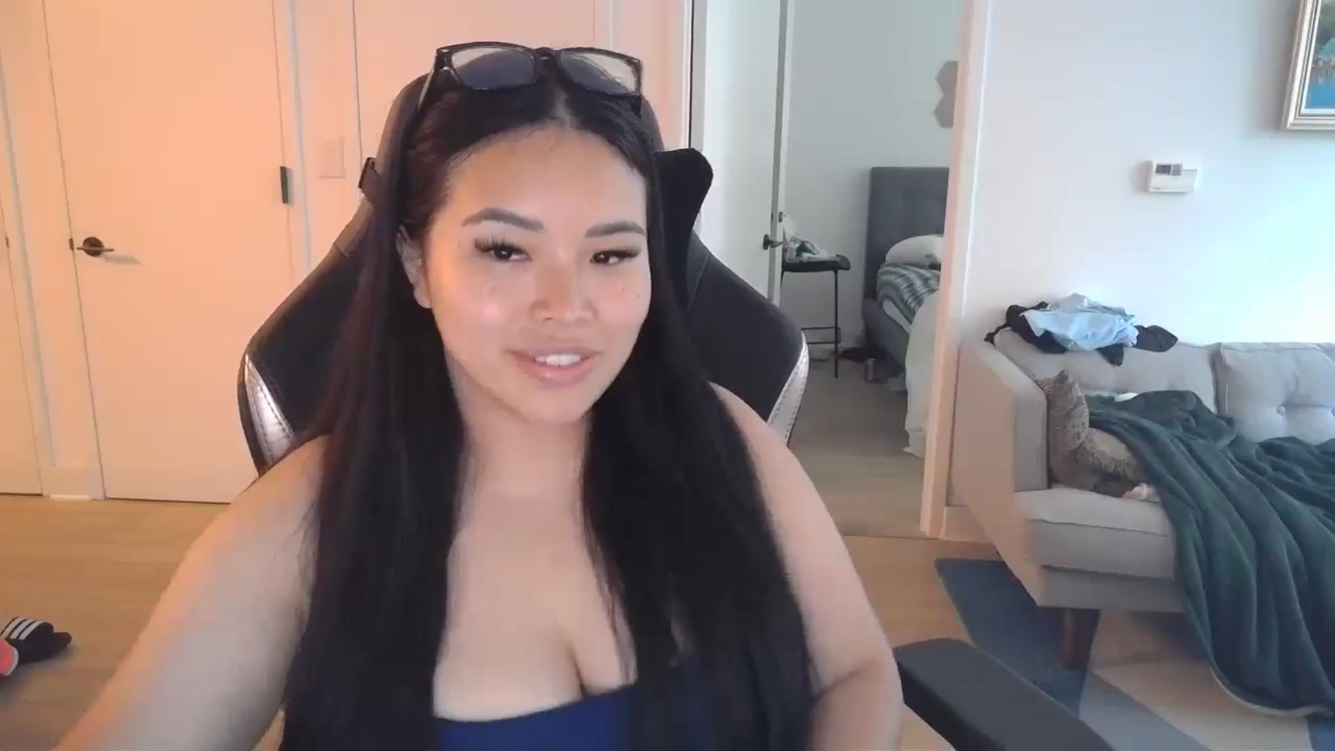 Gallery image thumbnail from DumplingHyuga's myfreecams stream on, 07/08/2024, 20:54 image 4 of 20