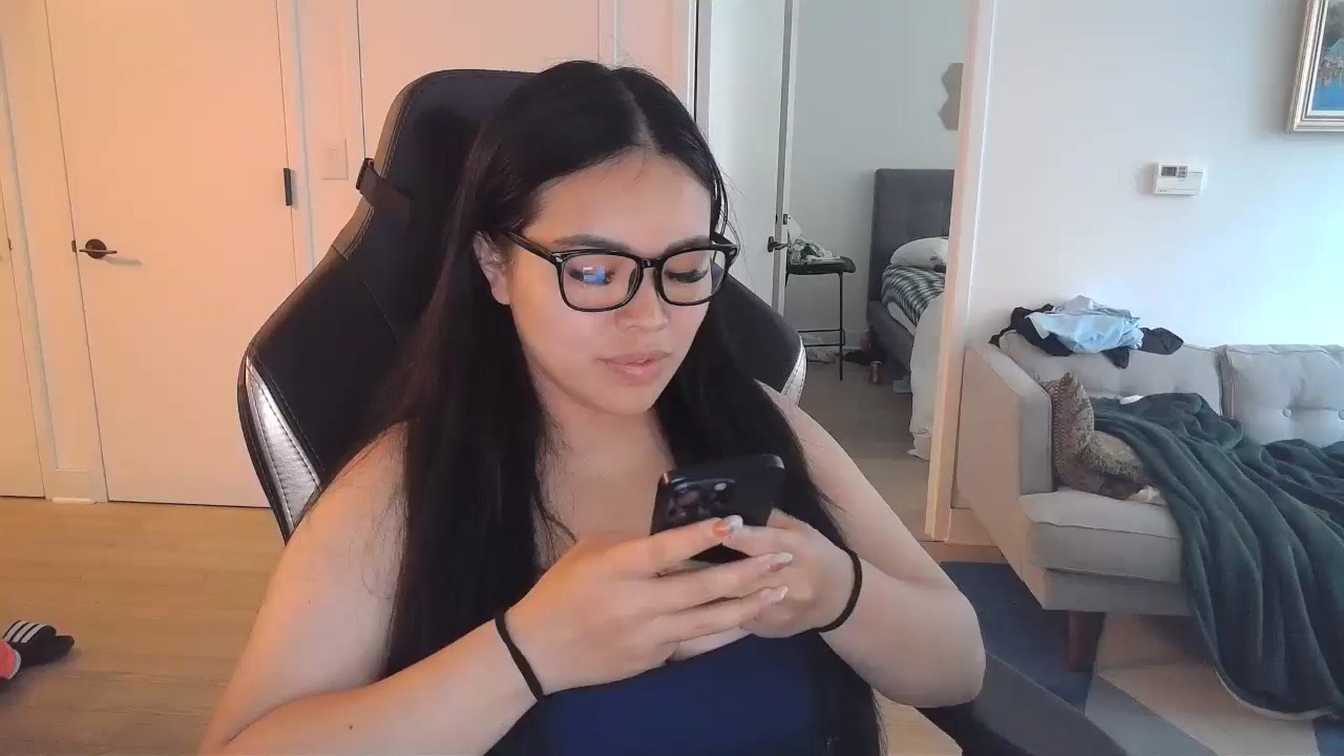 Gallery image thumbnail from DumplingHyuga's myfreecams stream on, 07/08/2024, 20:54 image 3 of 20