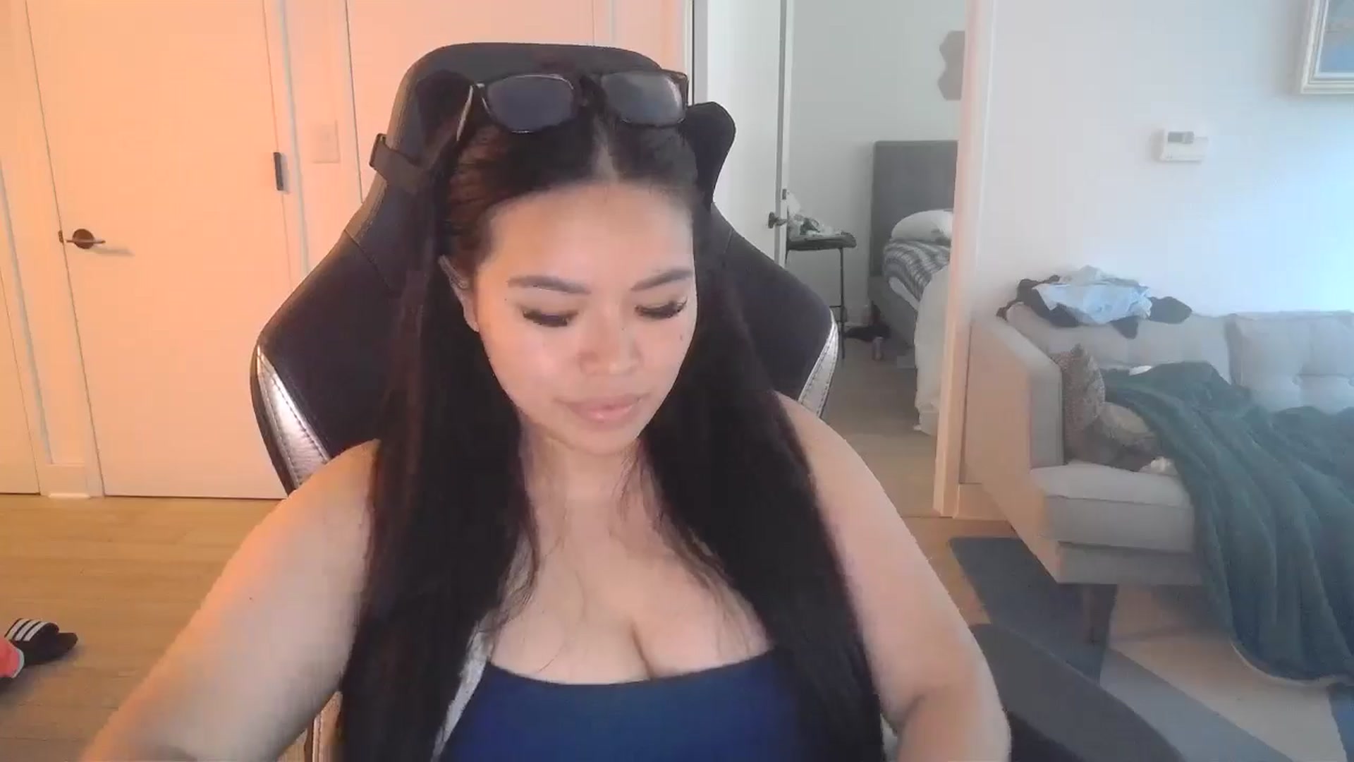 Gallery image thumbnail from DumplingHyuga's myfreecams stream on, 07/08/2024, 21:57 image 3 of 20