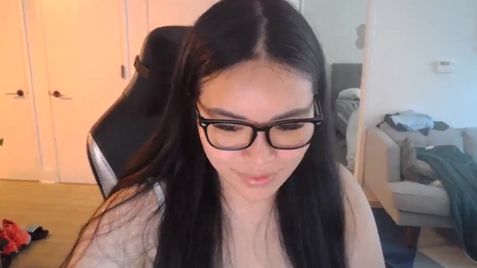 Gallery image thumbnail from DumplingHyuga's myfreecams stream on, 07/08/2024, 21:57 image 12 of 20