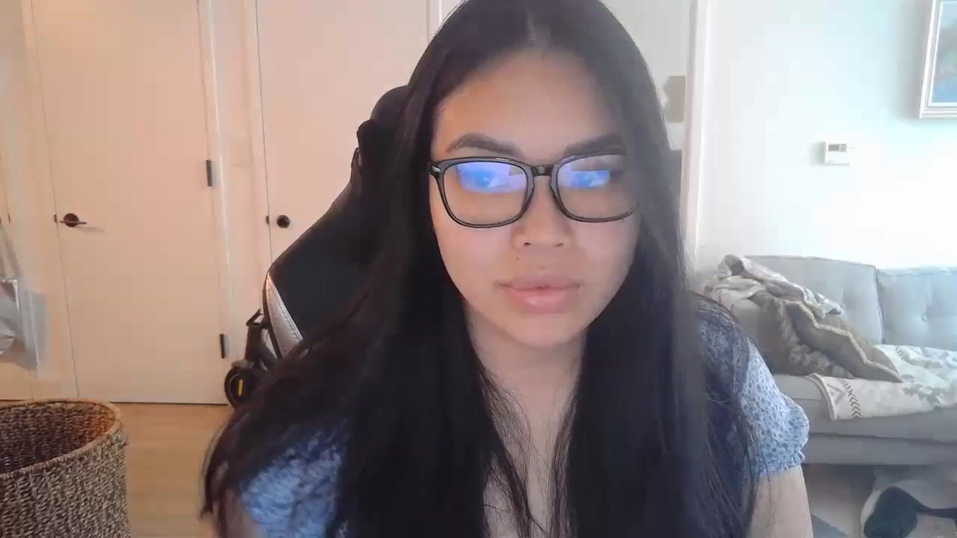 Gallery image thumbnail from DumplingHyuga's myfreecams stream on, 07/25/2024, 17:07 image 1 of 20