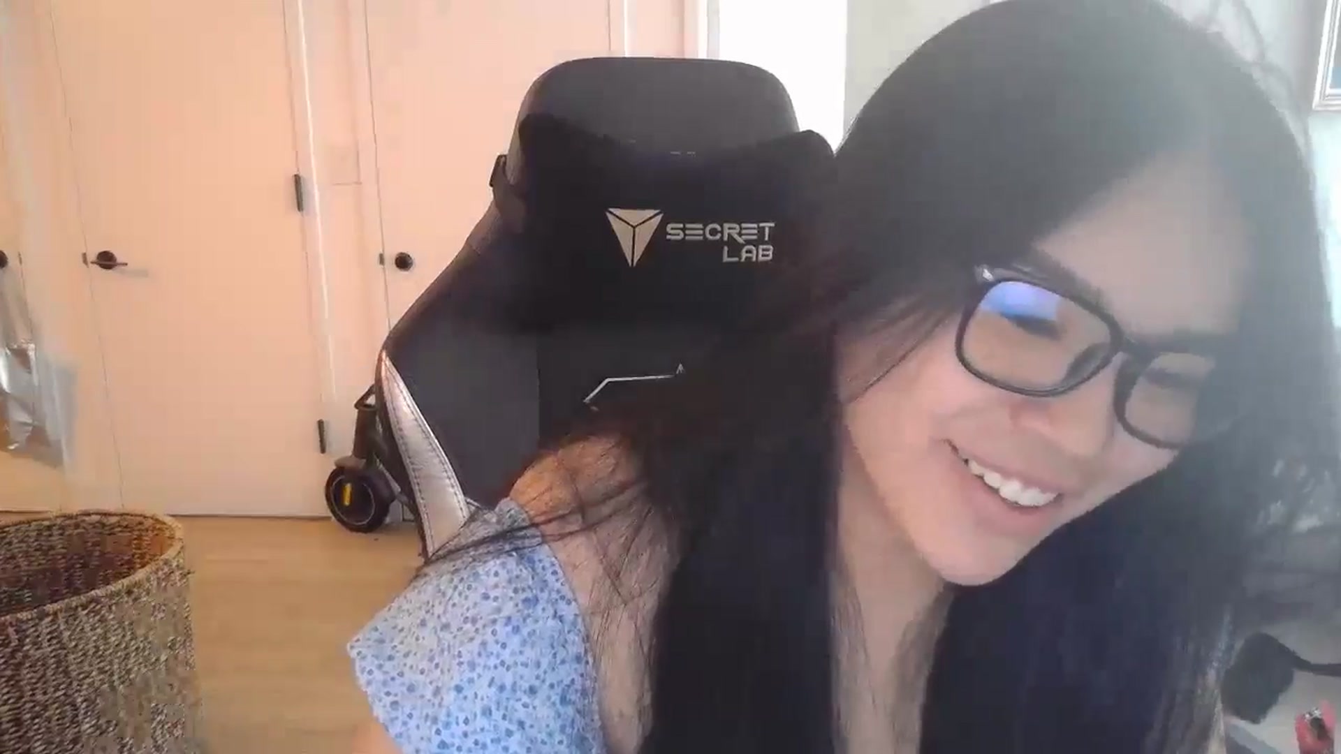 Gallery image thumbnail from DumplingHyuga's myfreecams stream on, 07/25/2024, 17:07 image 13 of 20