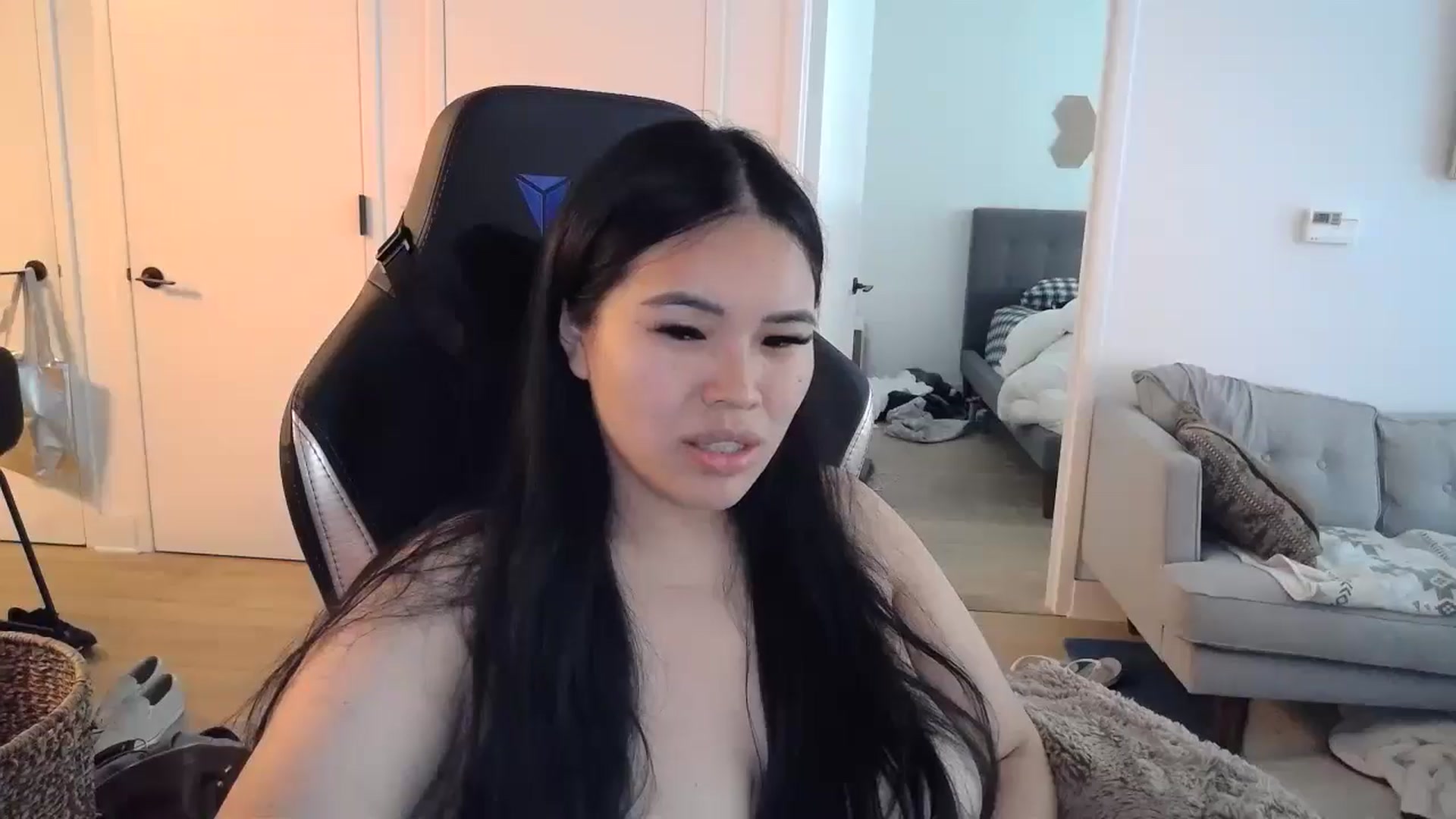 Gallery image thumbnail from DumplingHyuga's myfreecams stream on, 07/29/2024, 19:32 image 15 of 20