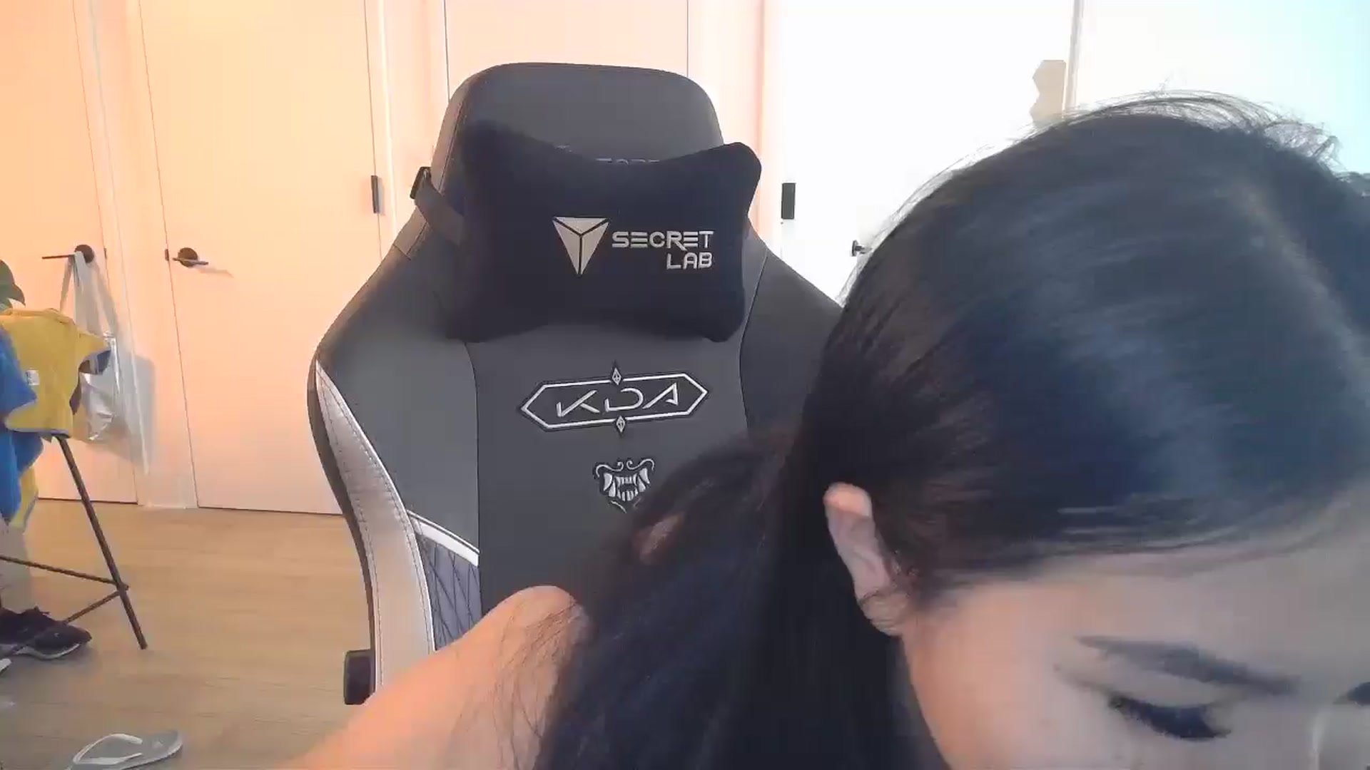 Gallery image thumbnail from DumplingHyuga's myfreecams stream on, 07/31/2024, 17:23 image 9 of 20