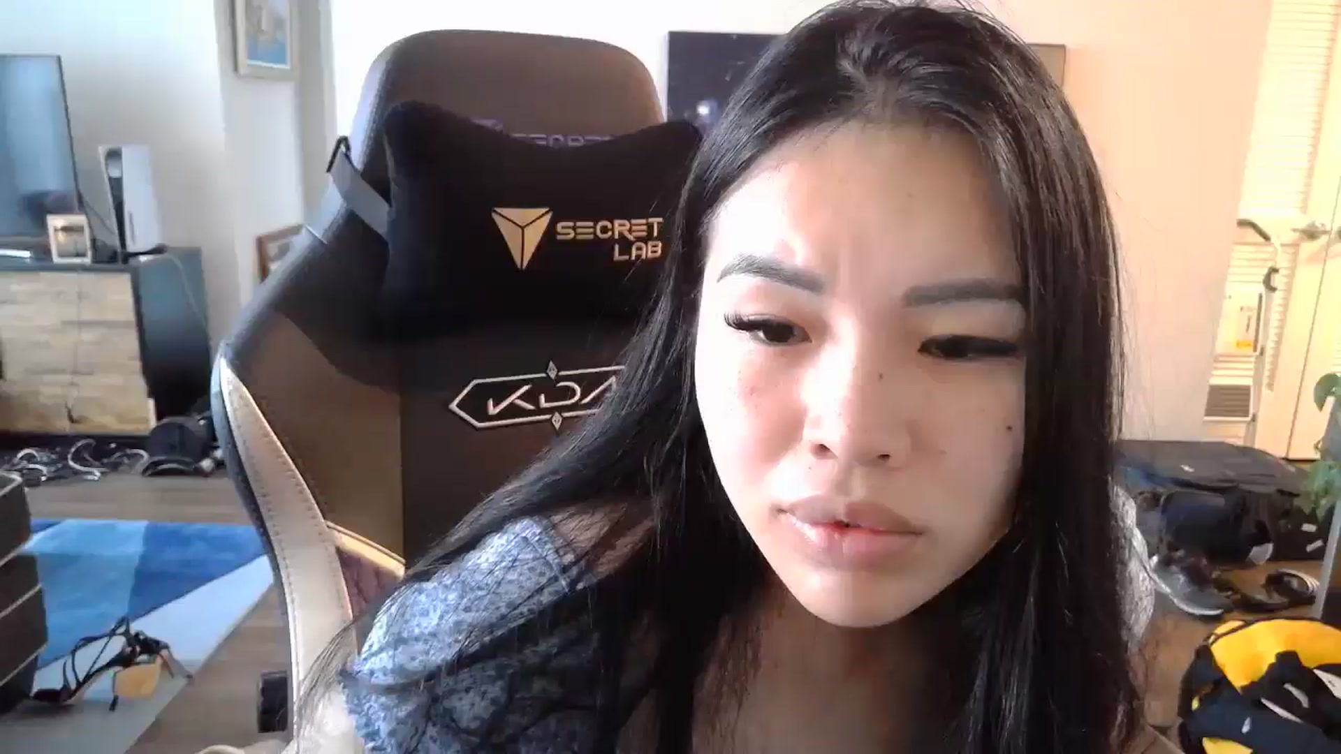 Gallery image thumbnail from DumplingHyuga's myfreecams stream on, 10/01/2024, 15:11 image 12 of 20