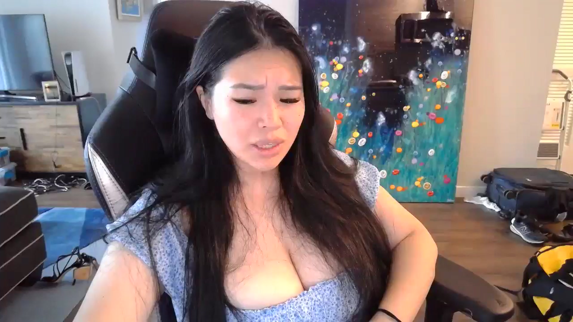 Gallery image thumbnail from DumplingHyuga's myfreecams stream on, 10/01/2024, 15:11 image 7 of 20