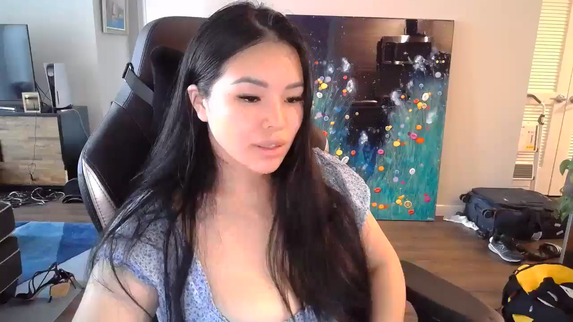 Gallery image thumbnail from DumplingHyuga's myfreecams stream on, 10/01/2024, 15:11 image 11 of 20