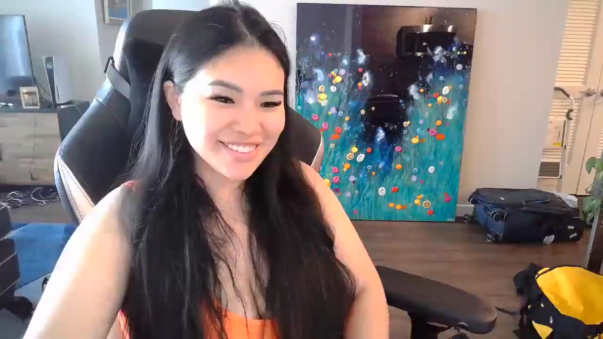 Gallery image thumbnail from DumplingHyuga's myfreecams stream on, 10/02/2024, 15:07 image 7 of 20